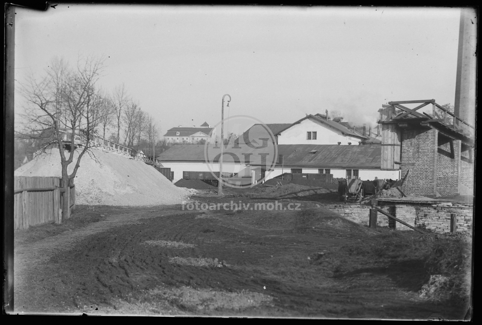 Negativ - Poslední kampaň v cukrovaru
Cukrovar byl definitivně zrušen 29.4.1925.