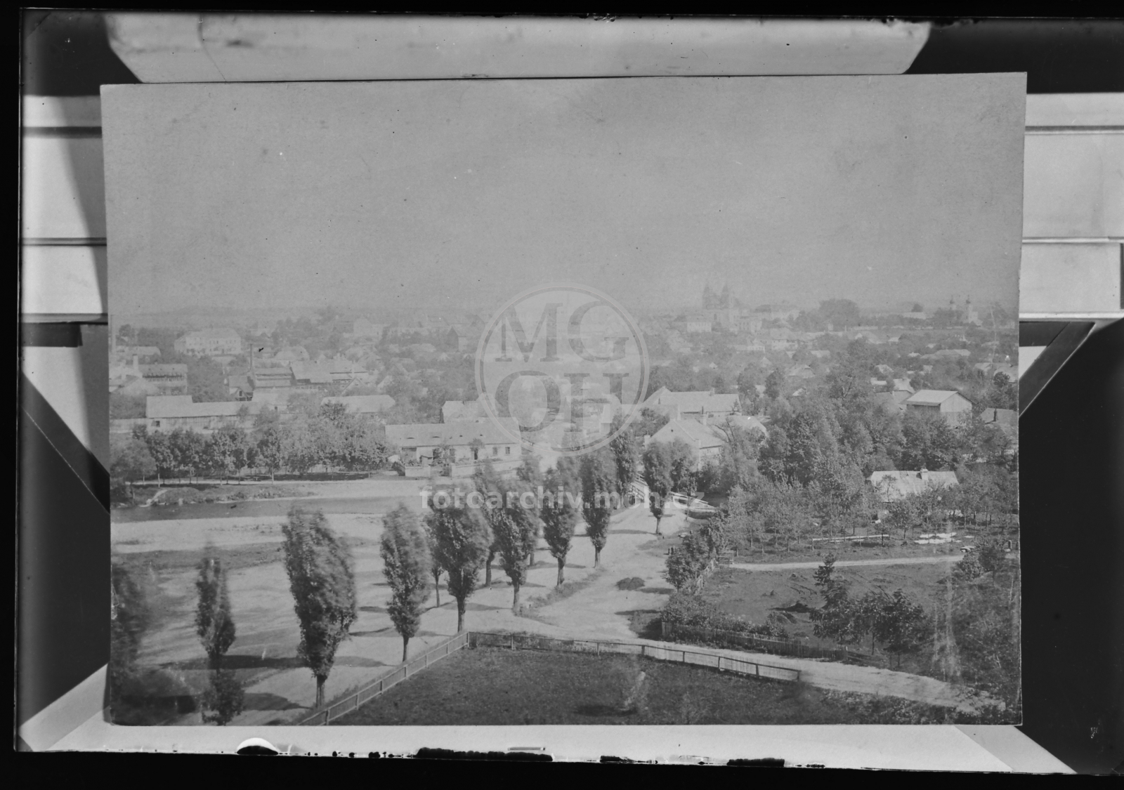 Negativ - Celkový pohled - foto z roku 1872