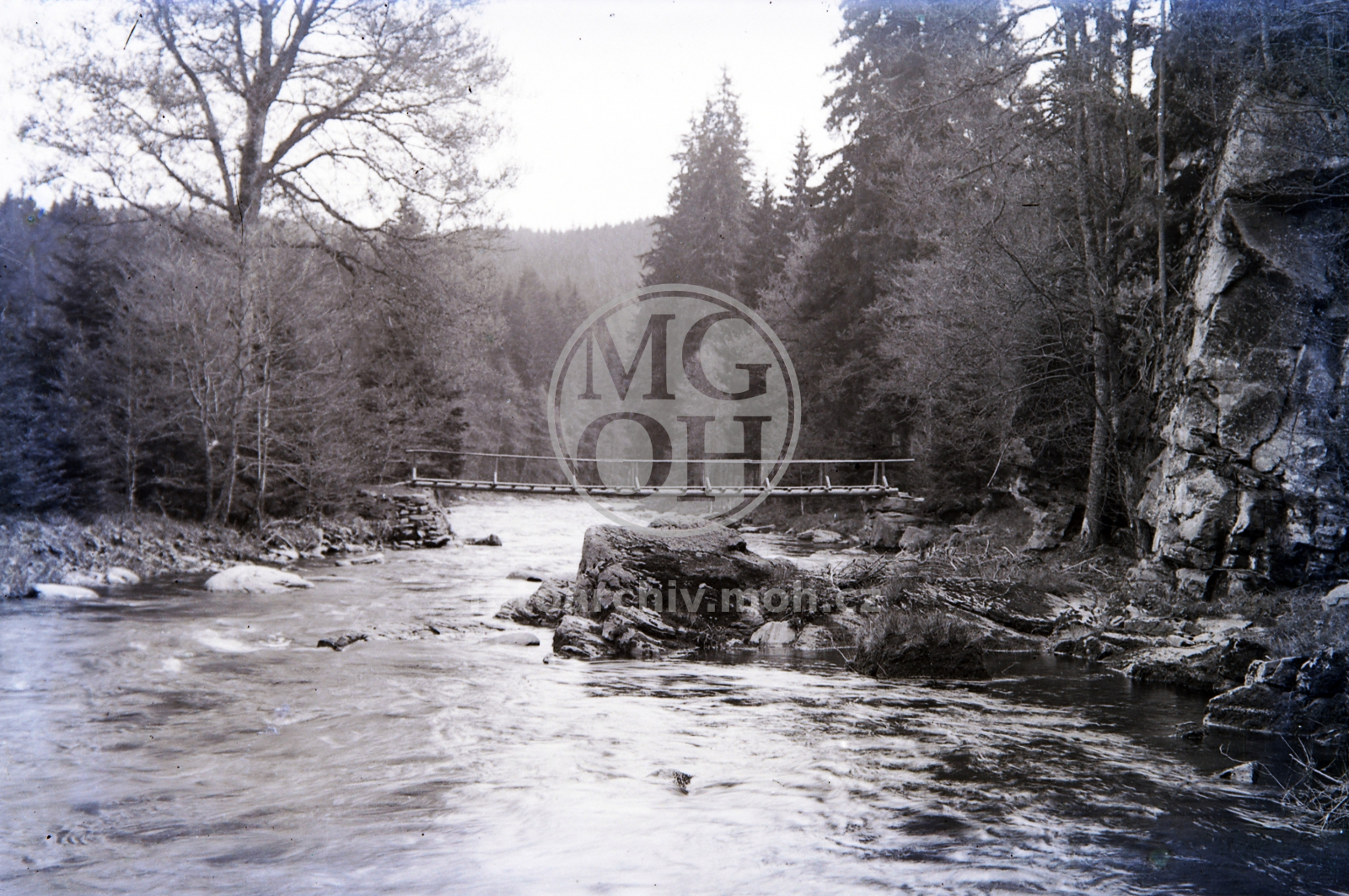 Negativ - Pašerácká lávka