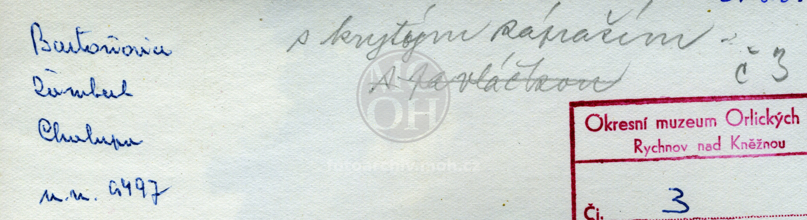 Fotografie - Lidová stavba s krytým zápražím