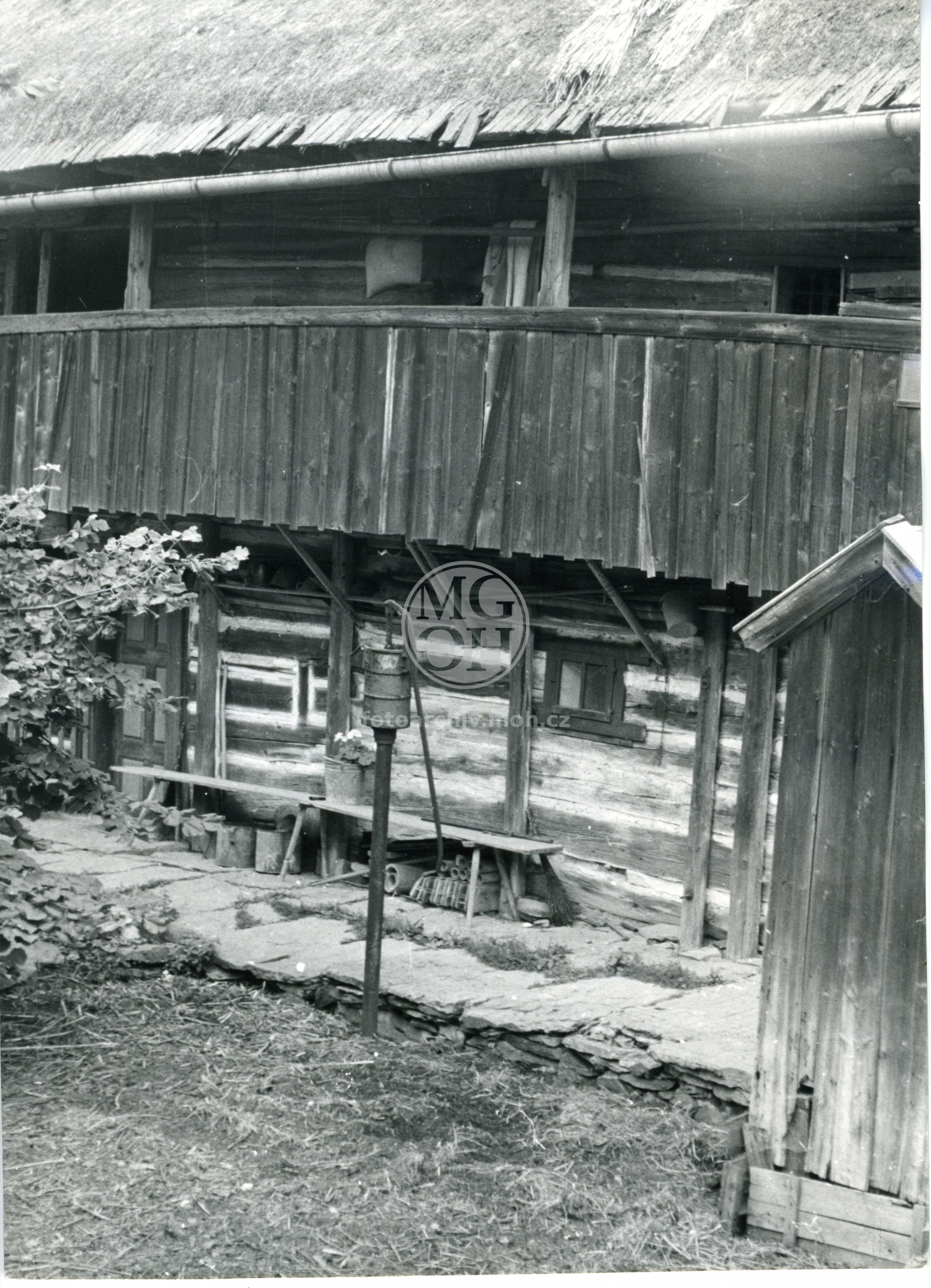 Fotografie - Rychta, roubená lidová stavba