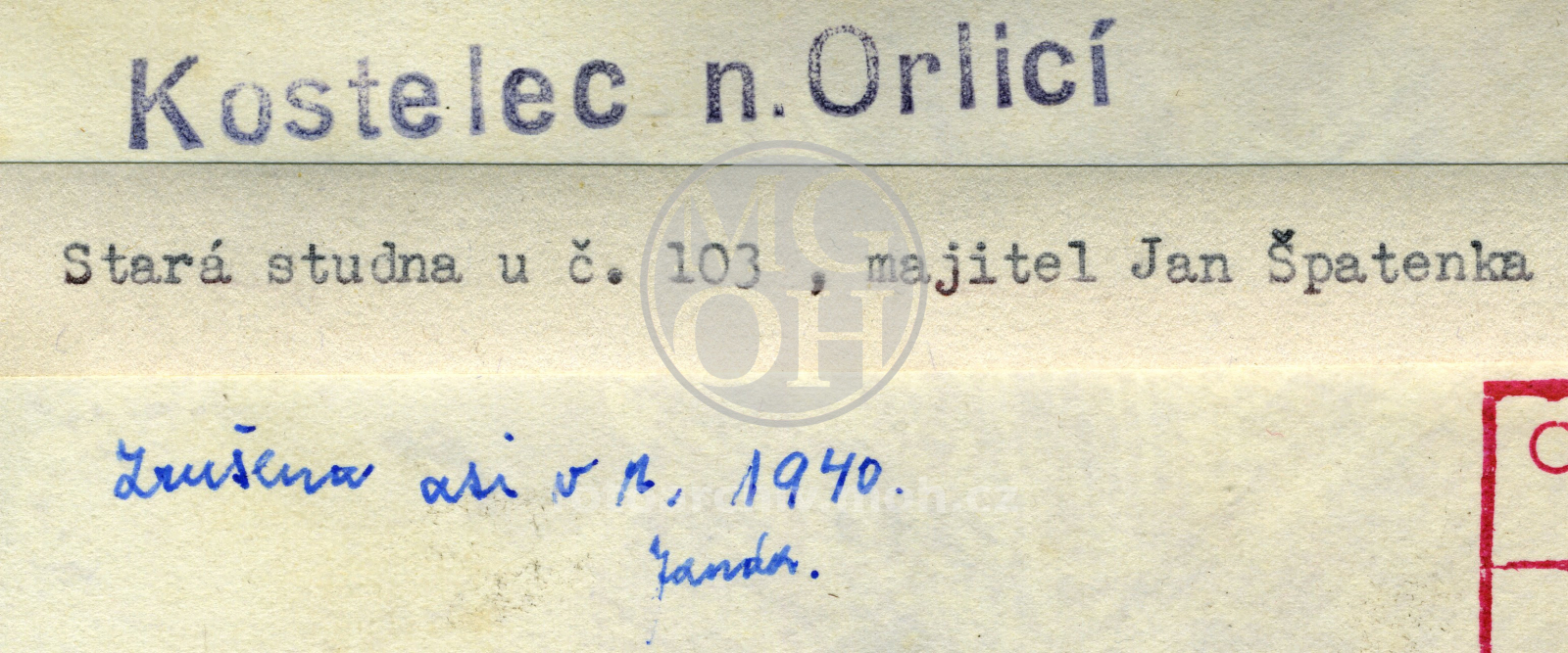 Fotografie - Dům čp. 103 - stará studna s dřevěným přístřeškem