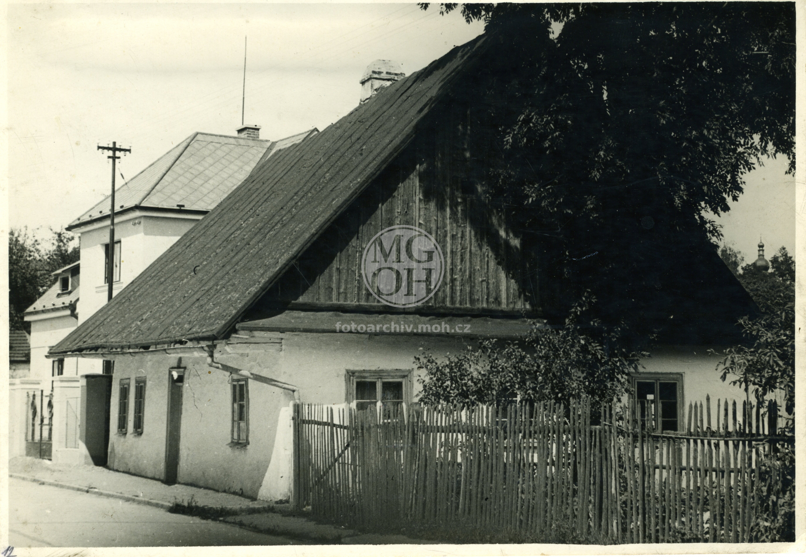 Fotografie - Dům čp. _97, dřevěná  omítnutá chalupa