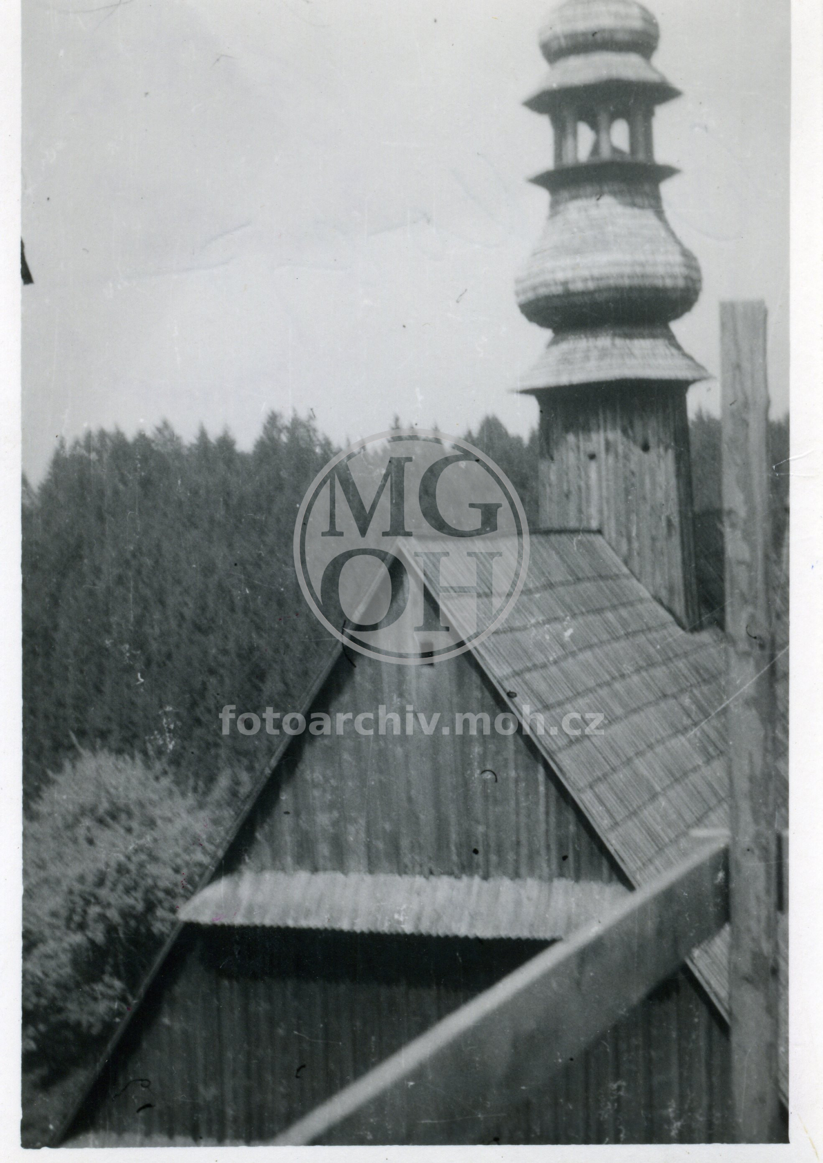 Fotografie - Střecha  kostela s lucernou
