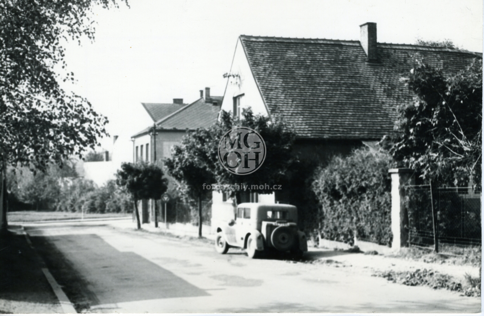 Fotografie - Zděné domky ze 40. let