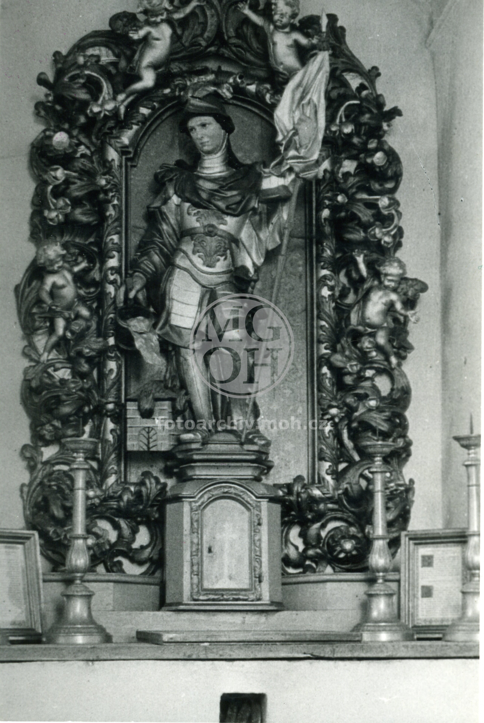 Fotografie - Oltářík se sv. Floriánem