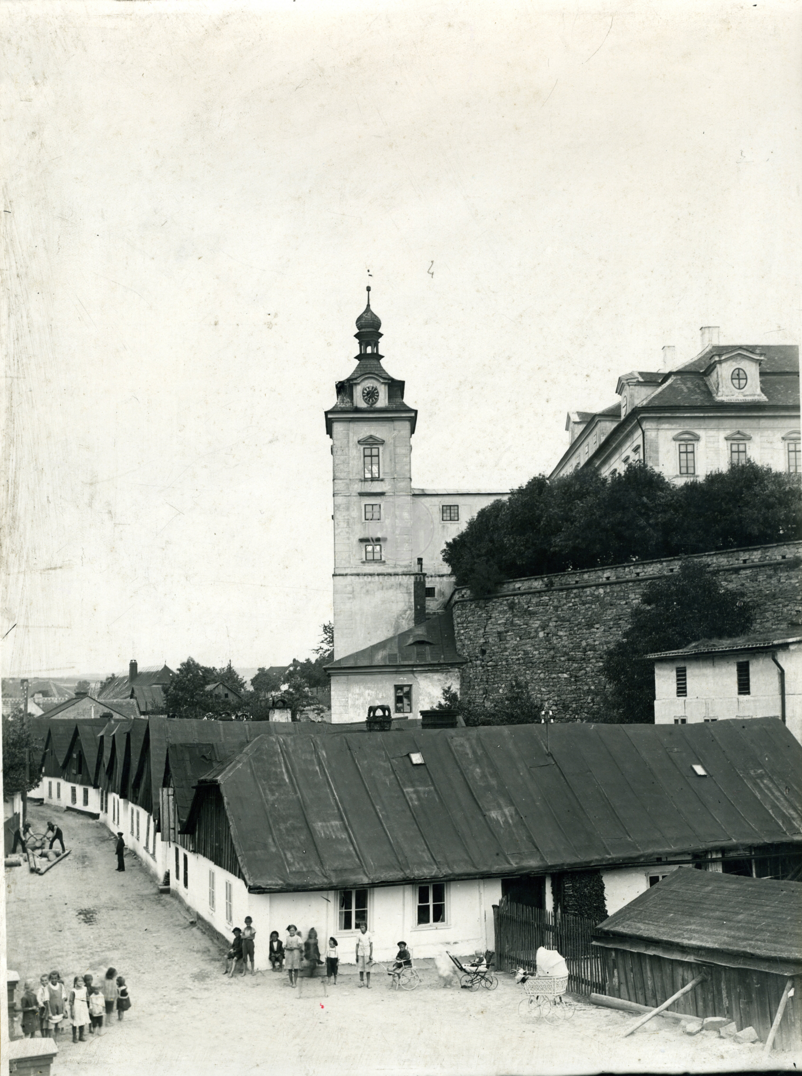 Fotografie - Chaloupky pod zámkem