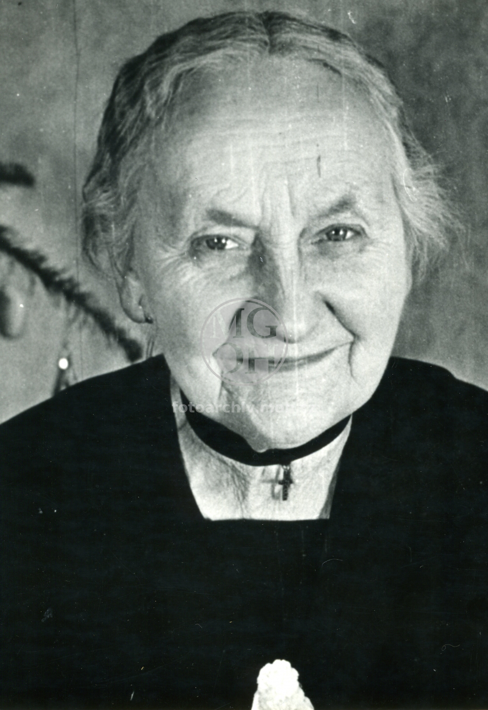 Fotografie - L. Kosařová, pamětnice a zpěvačka