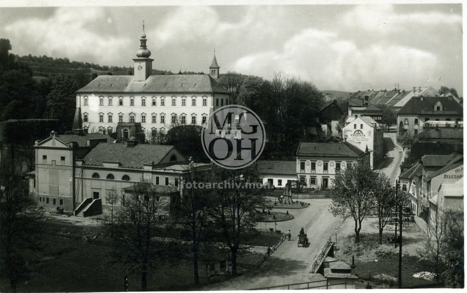 Dopisnice - Celkový pohled - k zámku
