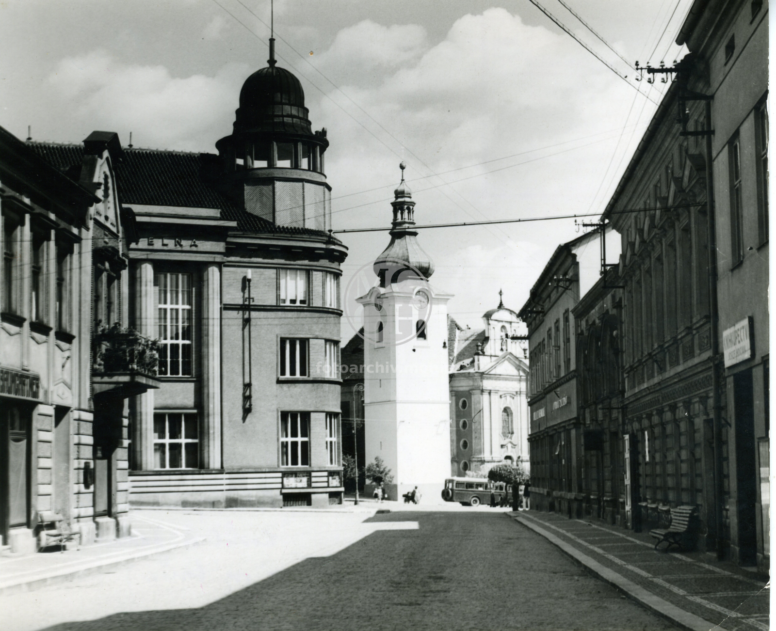 Fotografie - Spořitelna, kostel sv. Jakuba