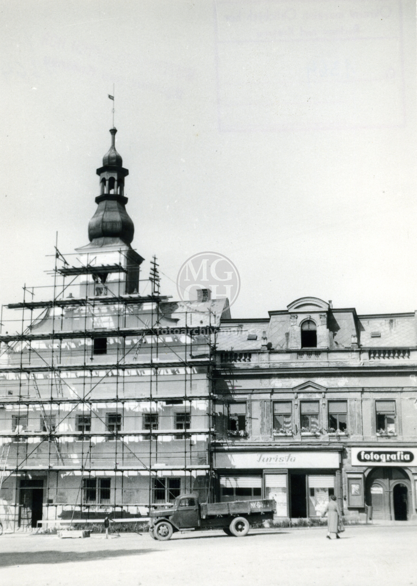 Fotografie - Oprava radnice