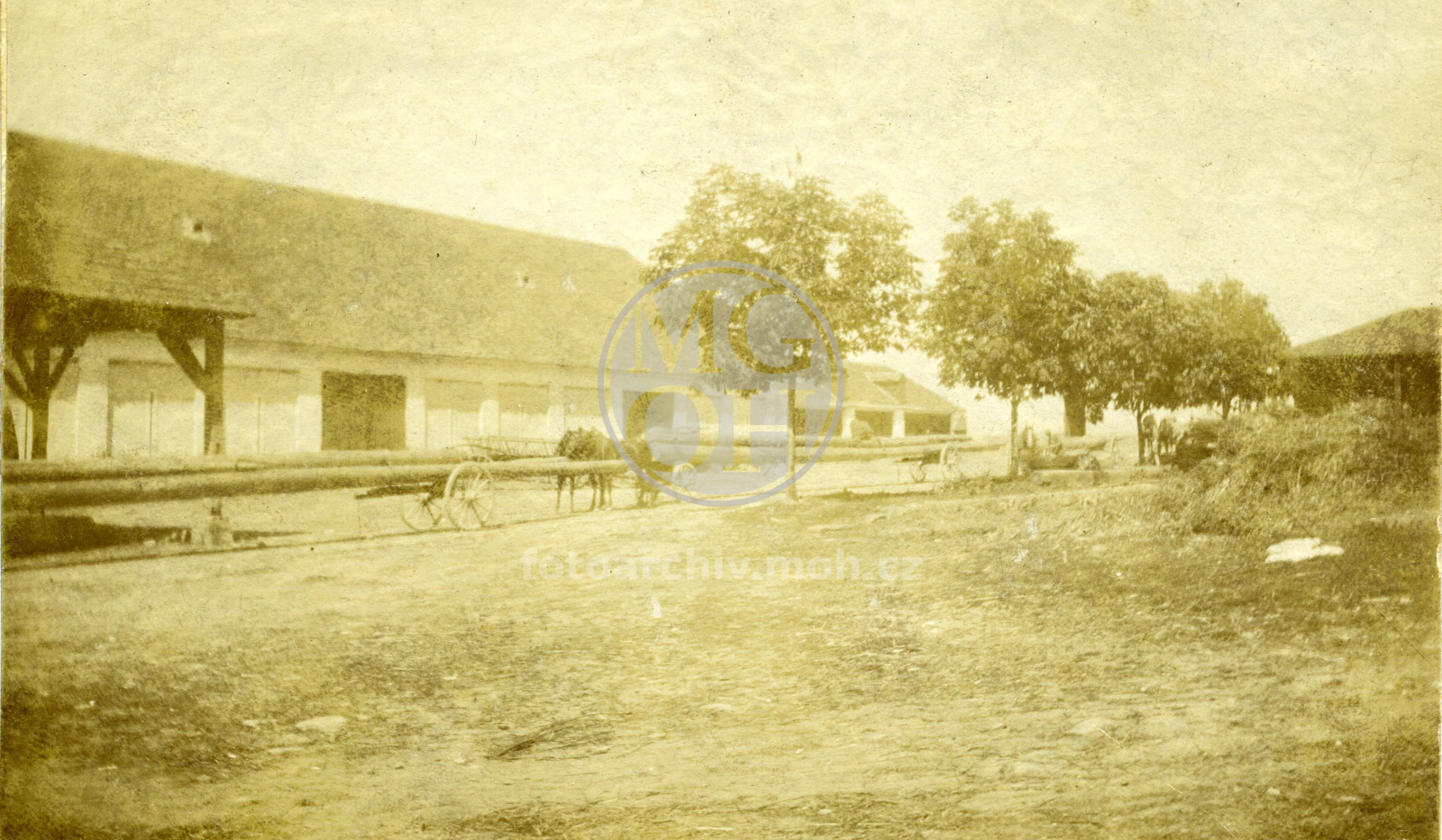Fotografie - Hospodářské stavení
