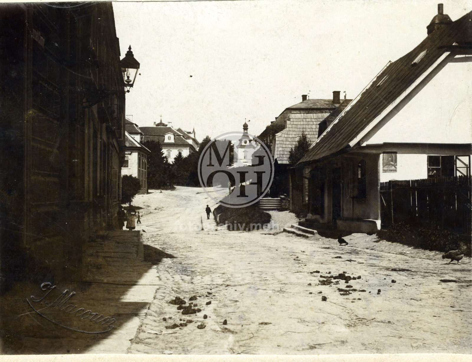 Fotografie - Ulice k zámku (od sv.Havla)