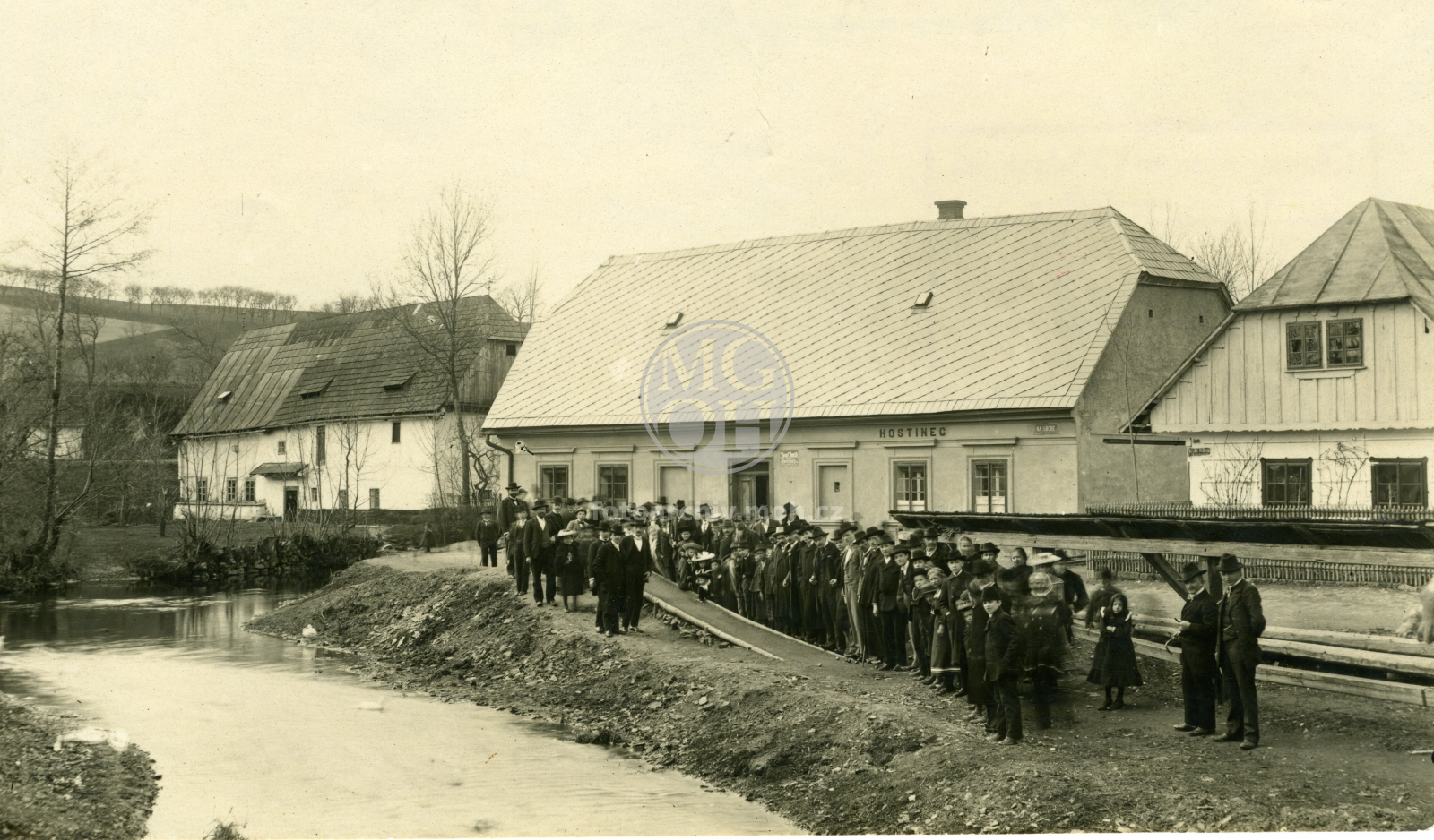 Fotografie - Velikonoční "balvisko"