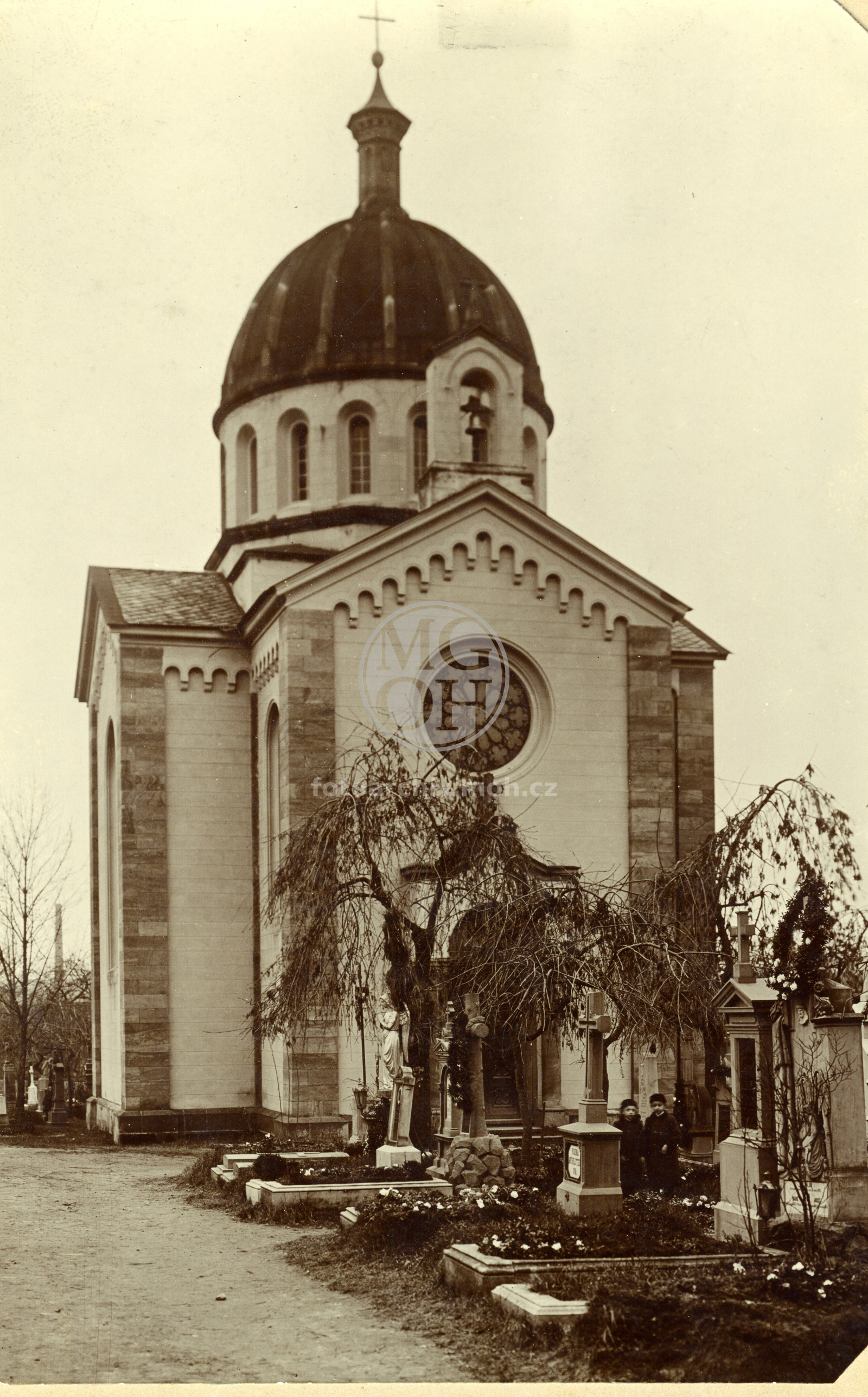 Fotografie - Kaple na hřbitově, kaple Proměnění Páně