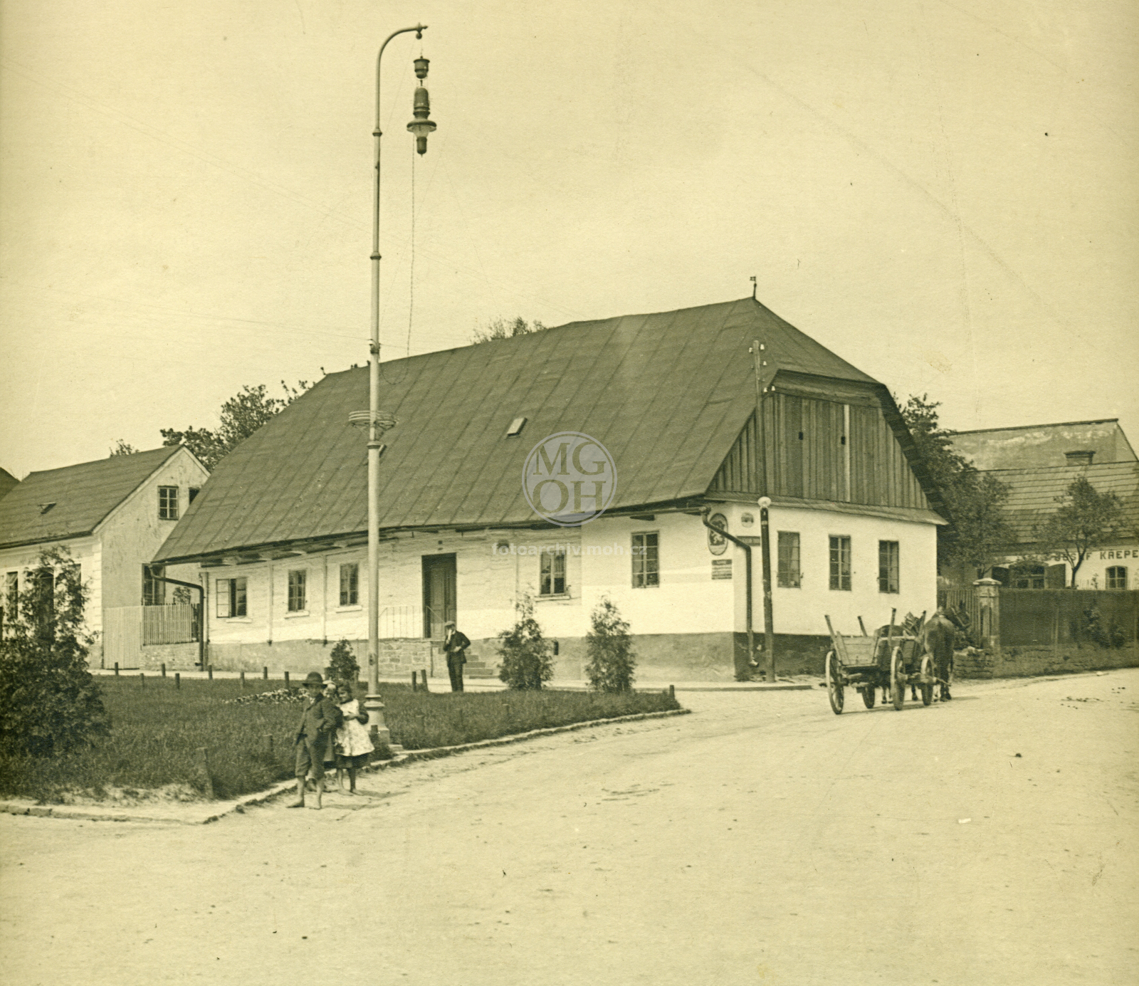 Fotografie - C.k. úřad před zbouráním - nyní je zde ONV
