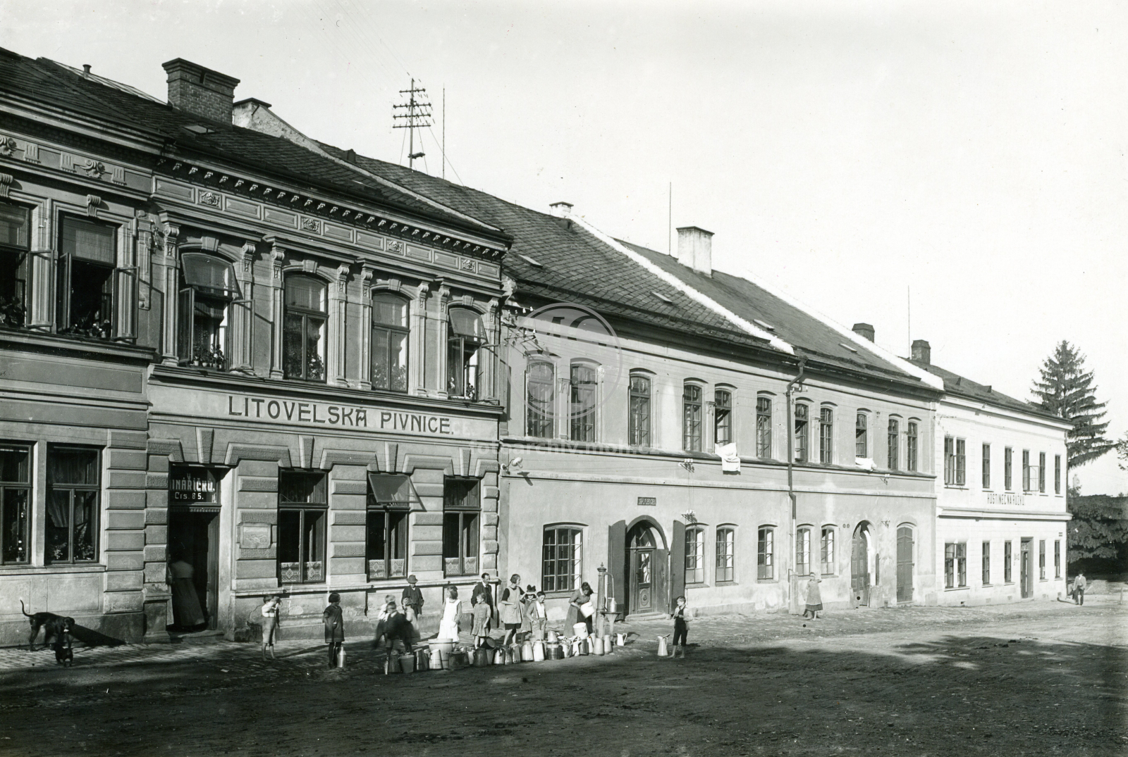 Fotografie - Nové náměstí "Poláčkovo" - Celkový pohled