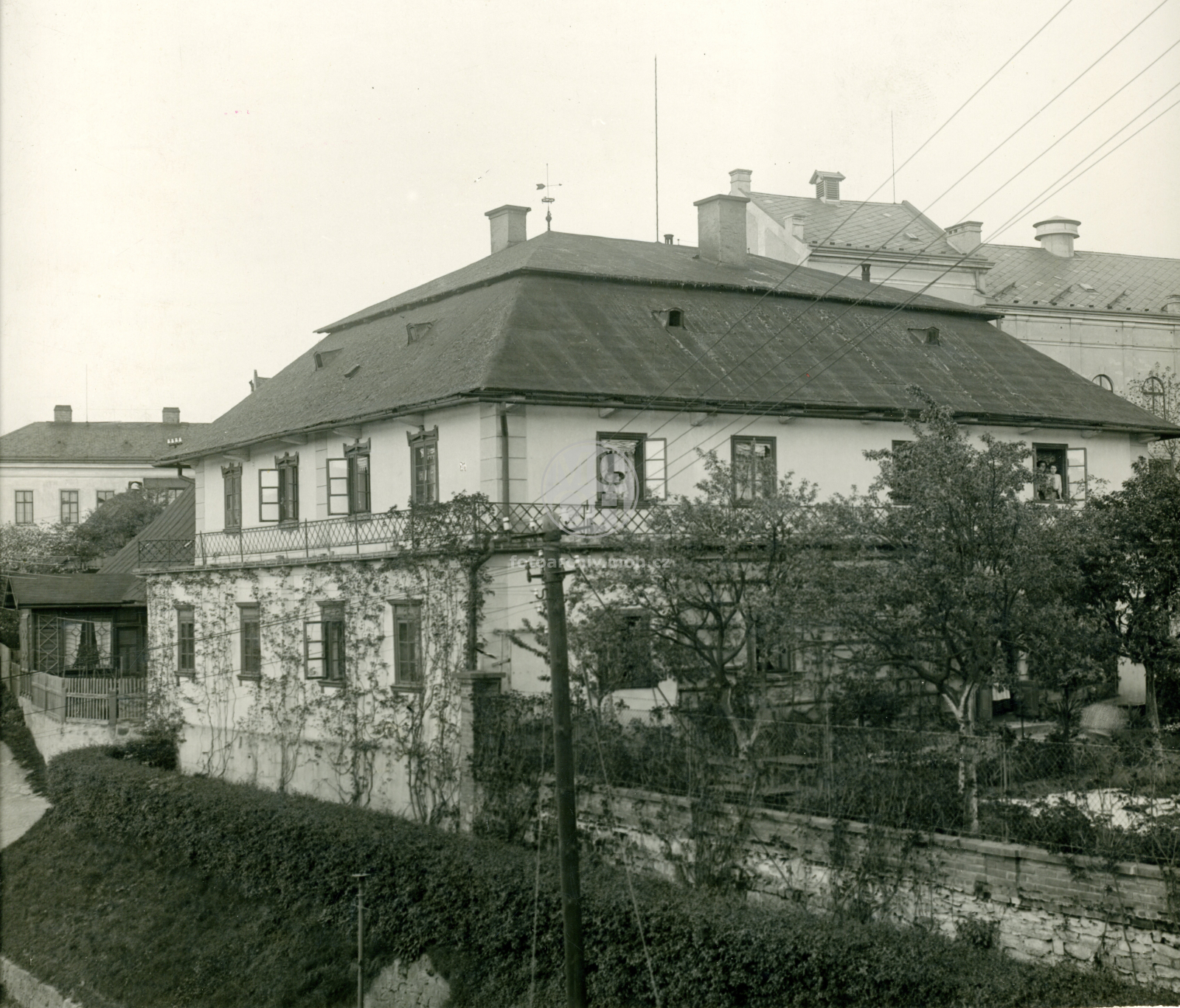 Fotografie - Katzenburg - zbouraný (nyní Okresní soud)