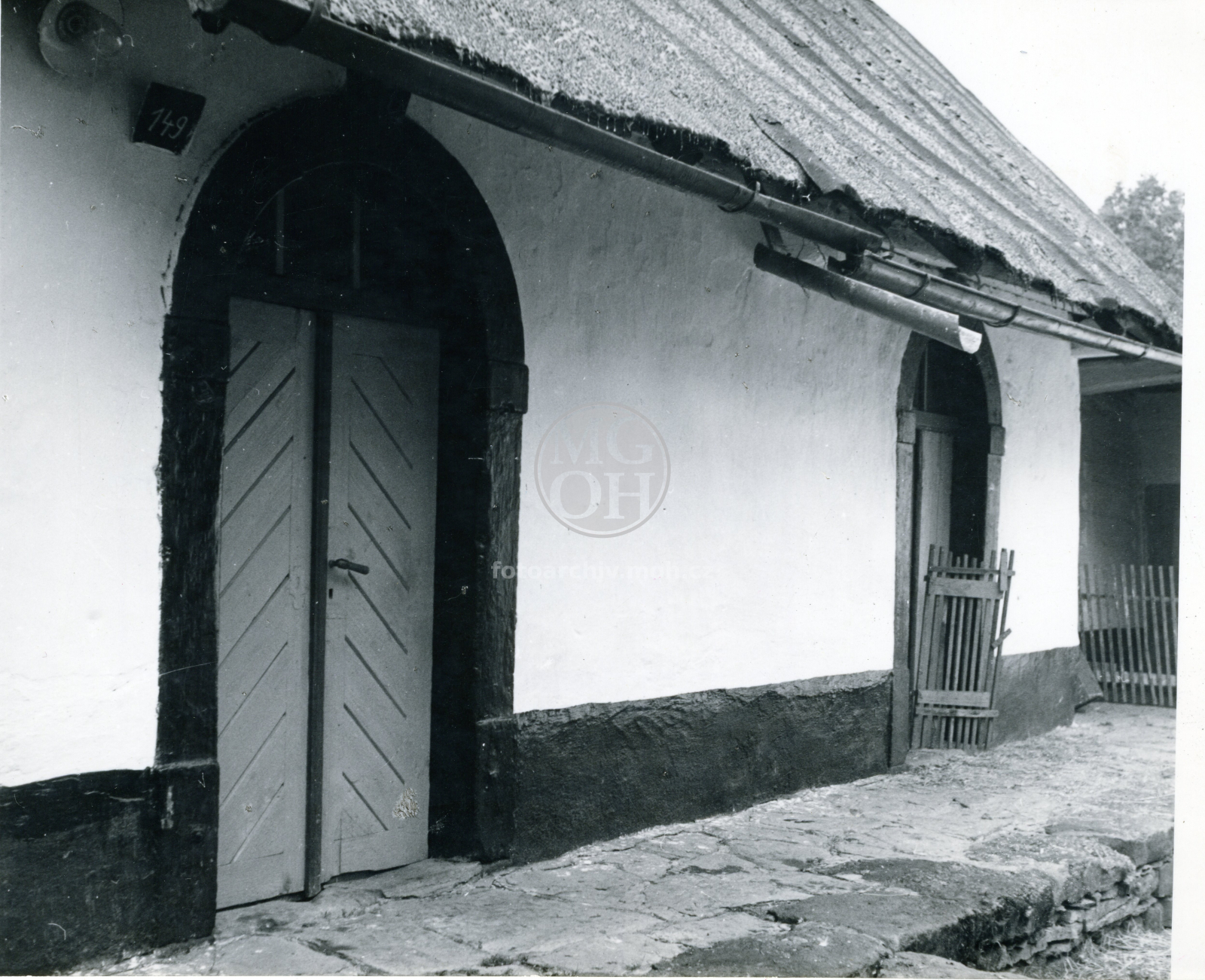 Fotografie - Dům čp. 149, klenuté vchody