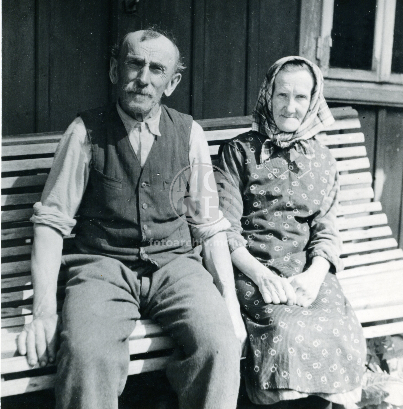 Fotografie - Ve všedním oblečení
Osoba: Wenzelovi