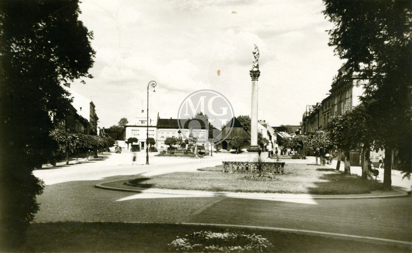 Fotografie - Husovo náměstí