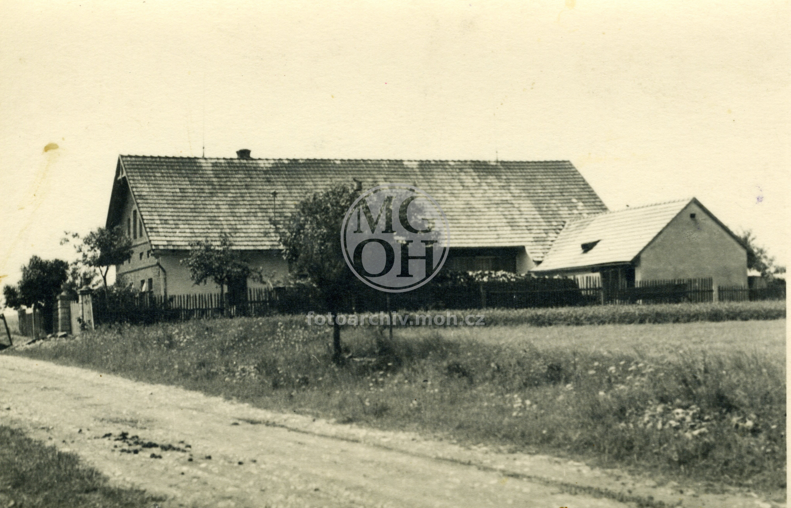 Fotografie - Dům čp. _21, venkovské zděné stavení. Majitel Václav  Dvořák