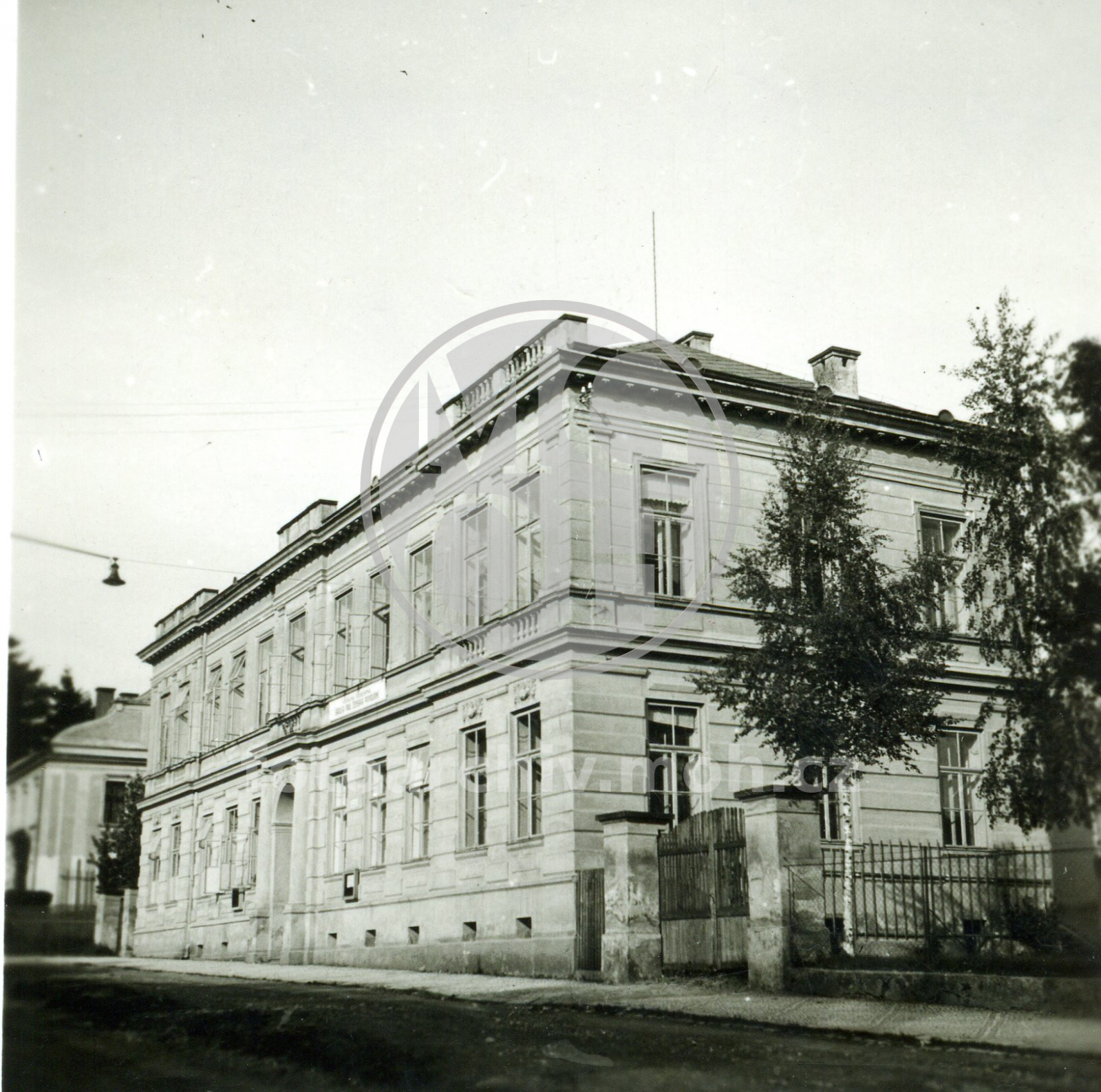 Fotografie - Bývalá tkalcovská škola