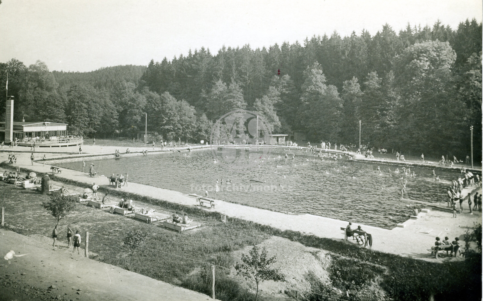 Fotografie - Koupaliště ve Včelném