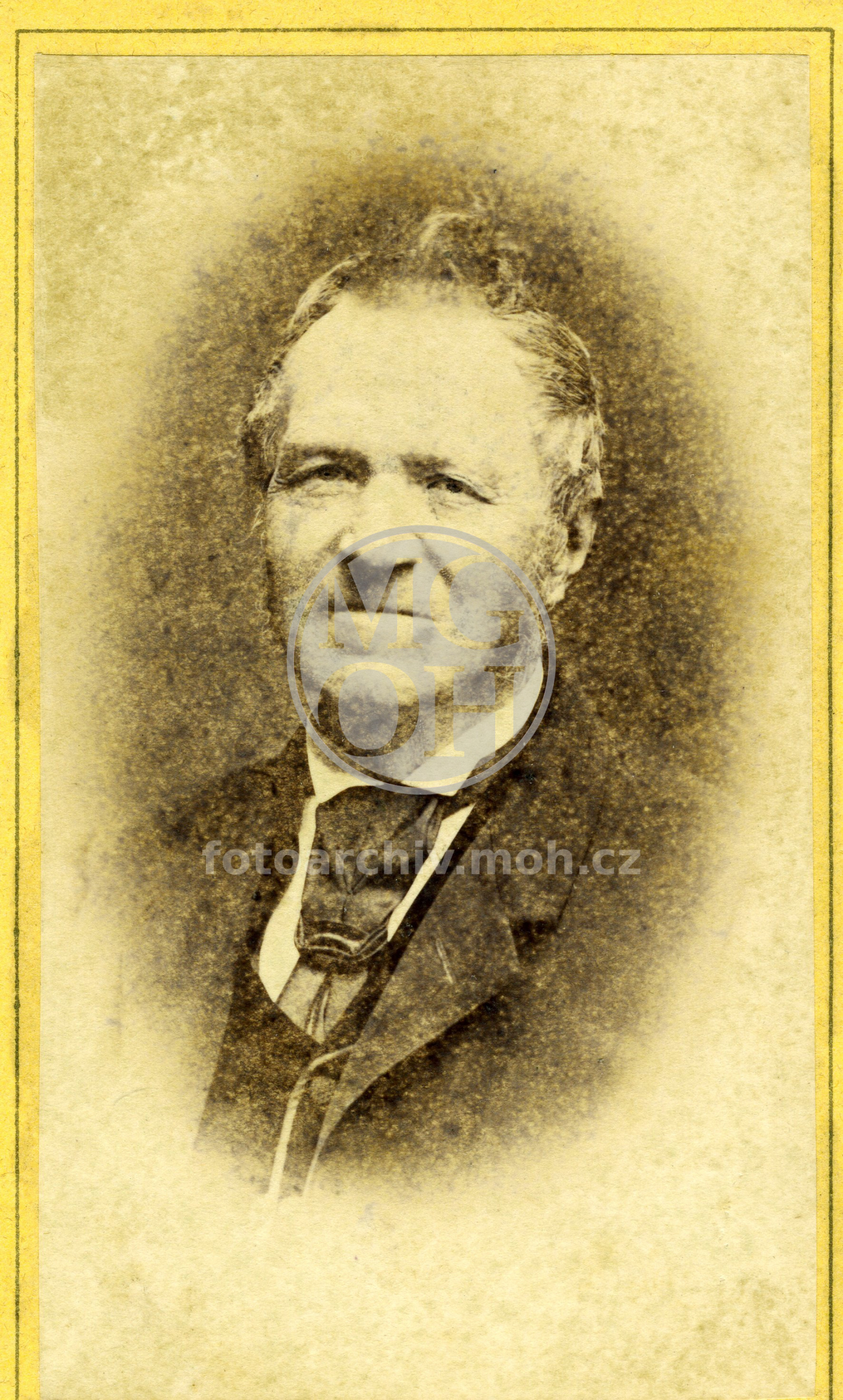 Fotografie - Osoba: Novák, zakl. Městské spořitelny