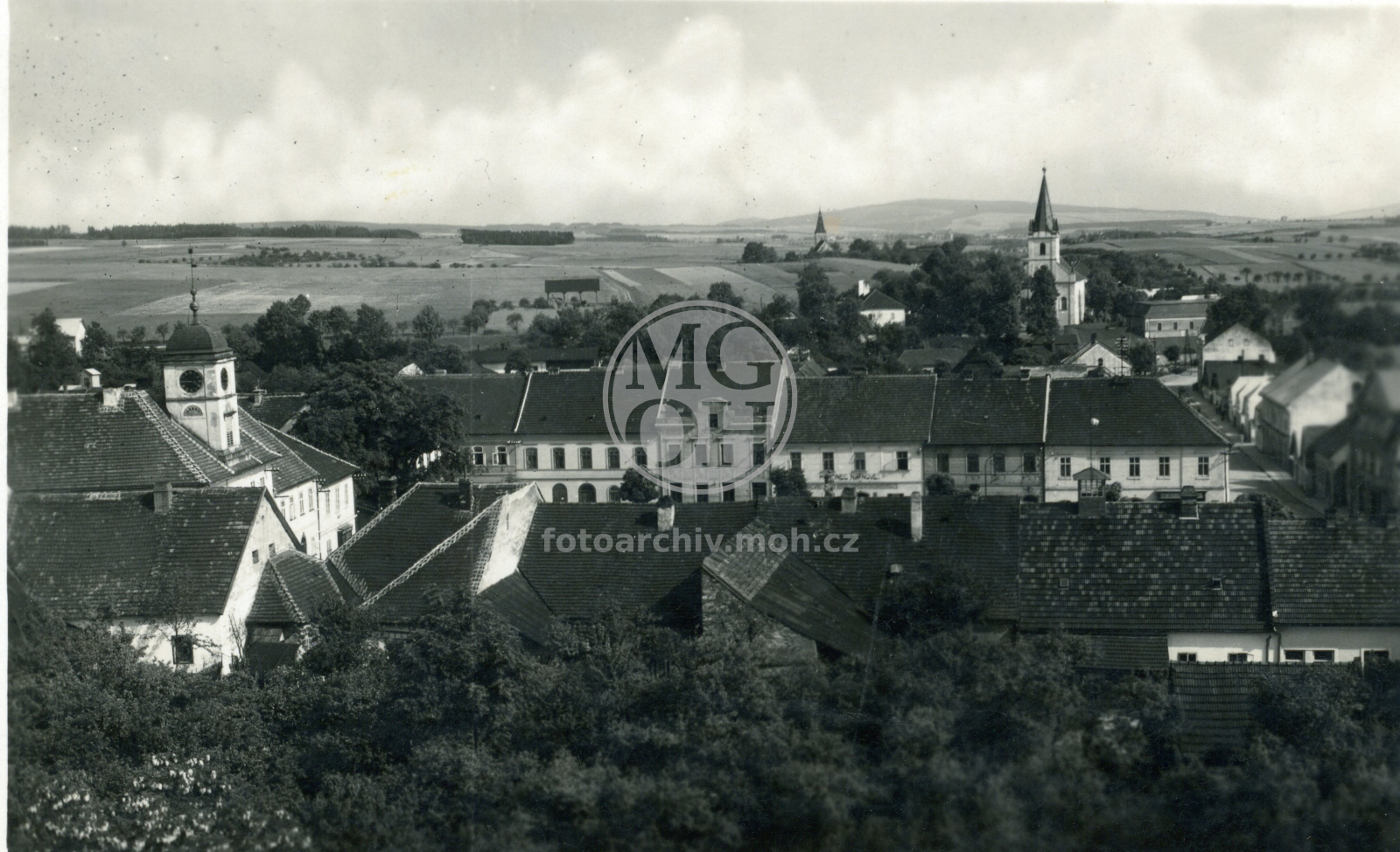 Fotografie - Zámek, kostel, celek, detaily