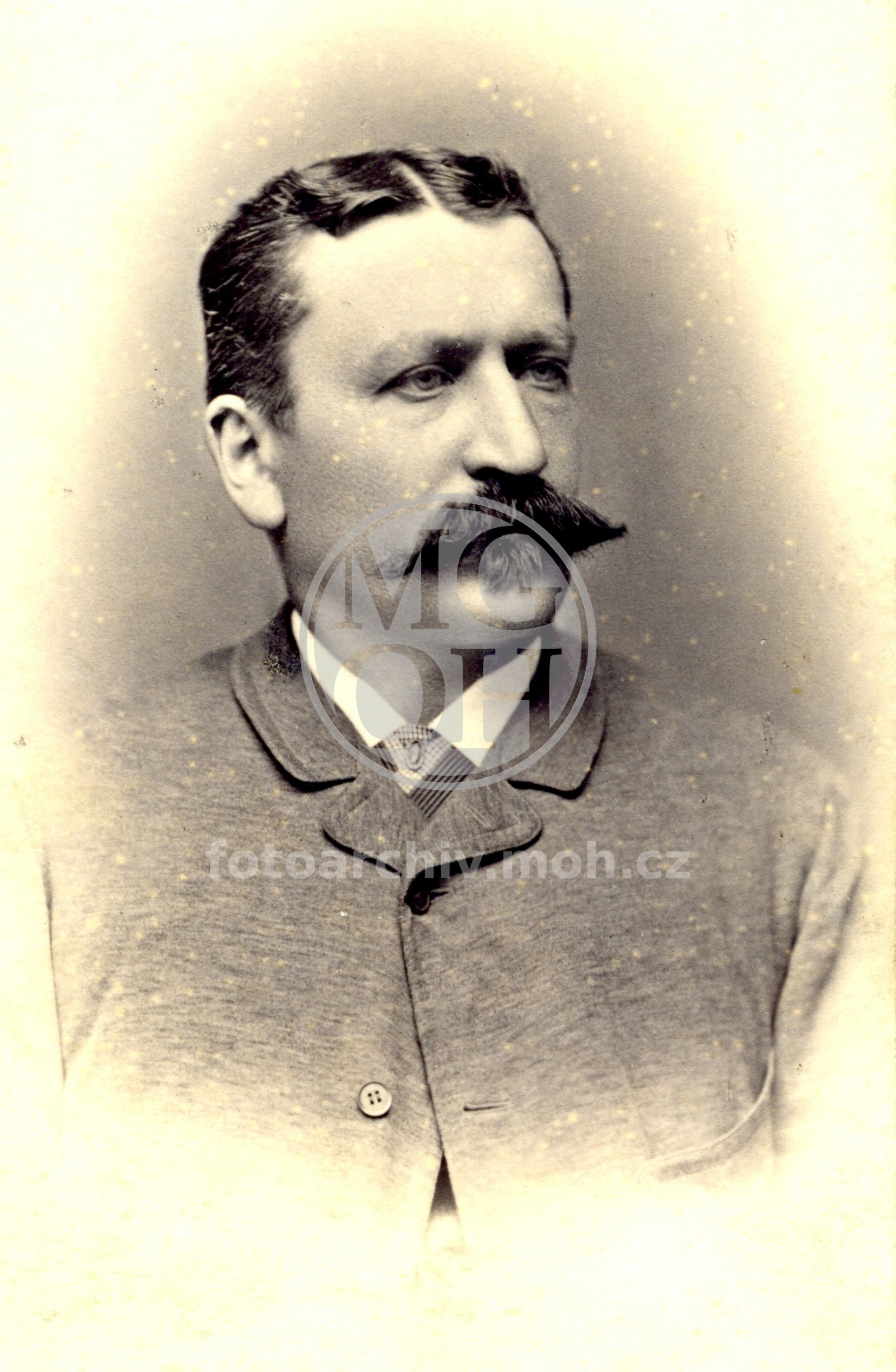 Fotografie - Továrna Na Valše
Osoba: Moravec Ant., tov.