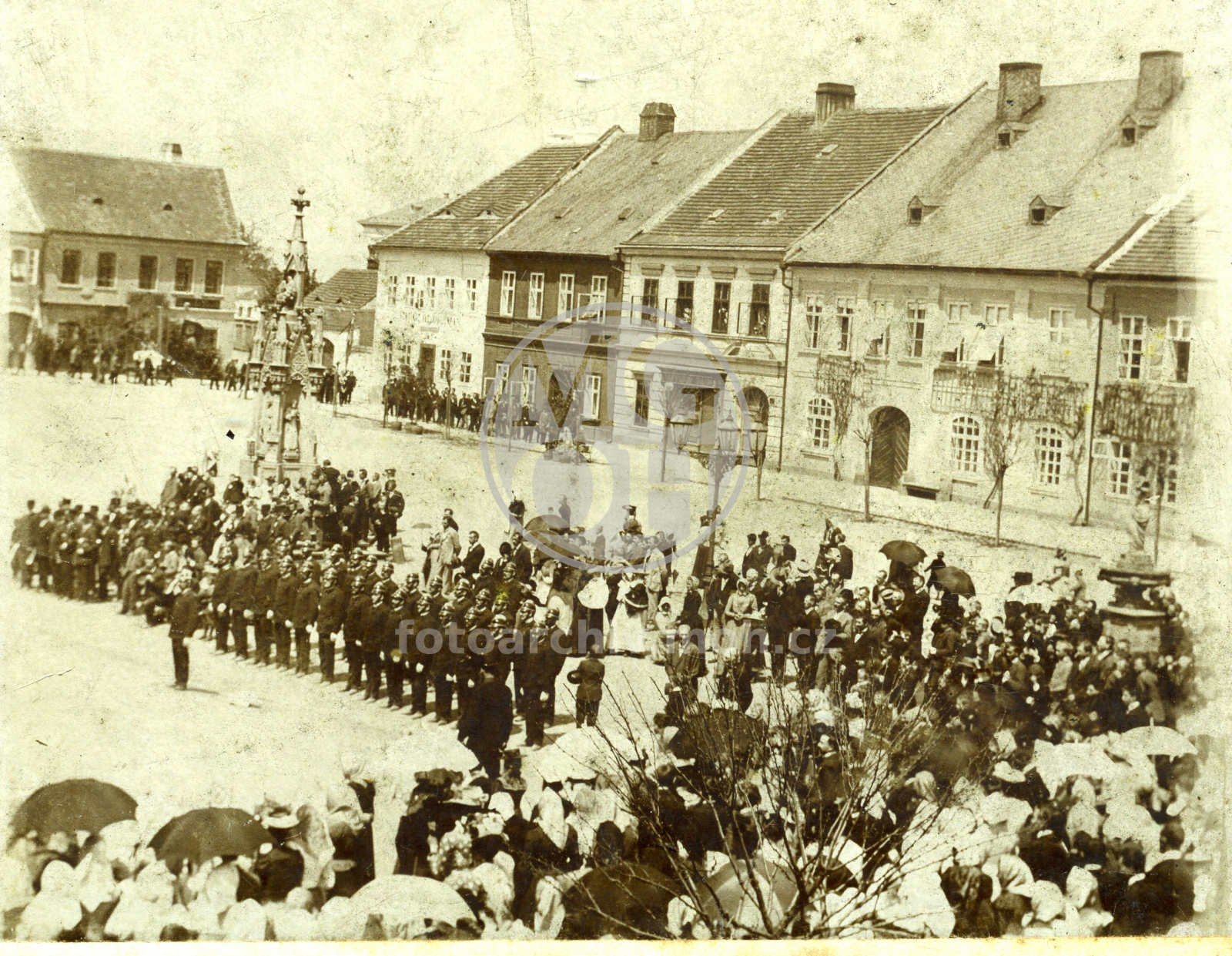 Fotografie - Náměstí  "Boží tělo"