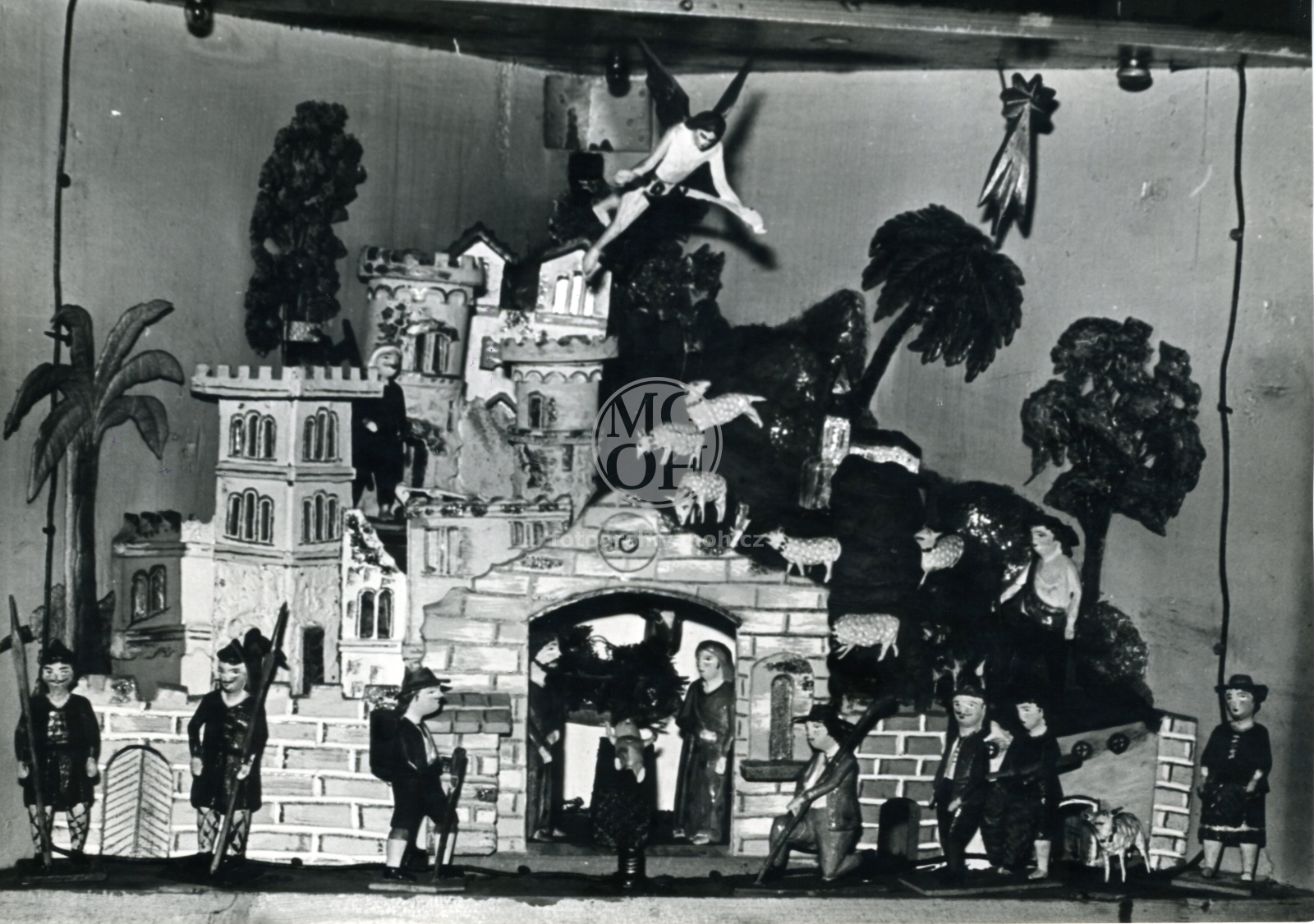 Fotografie - Betlém E. Reinholdové, nen. řezbář z okolí Králík