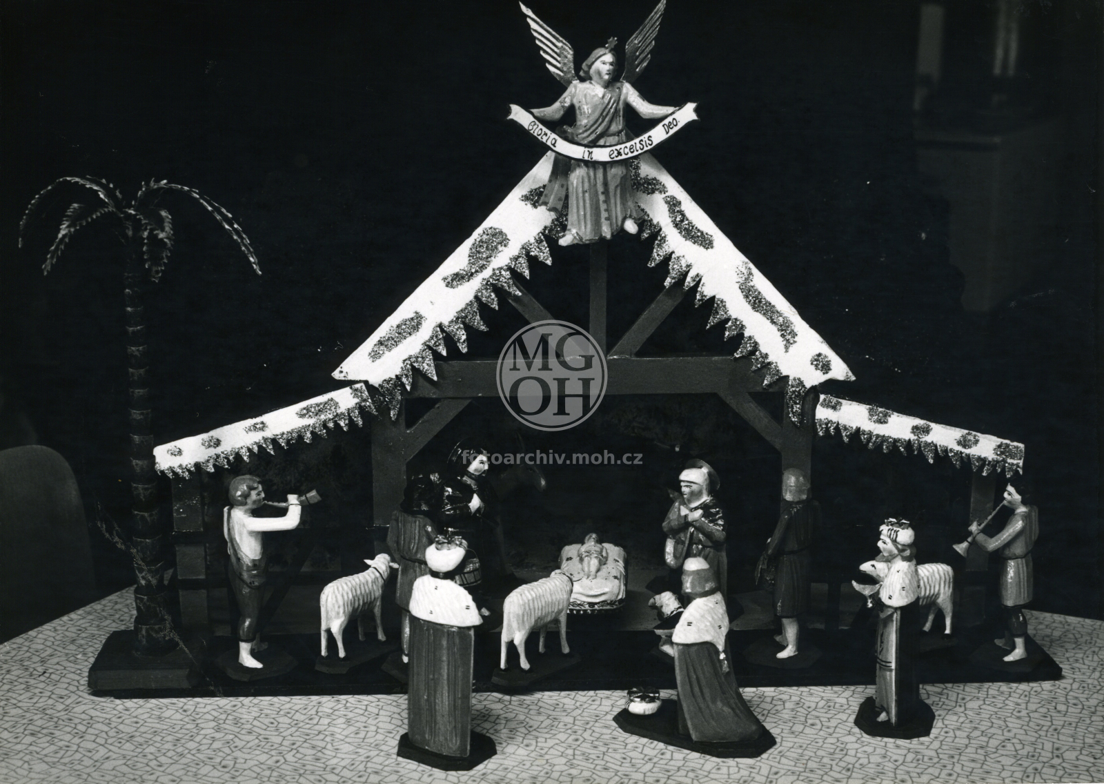 Fotografie - Dílo Jos. Sch.
Osoba: Schwarzer Josef, řezbář