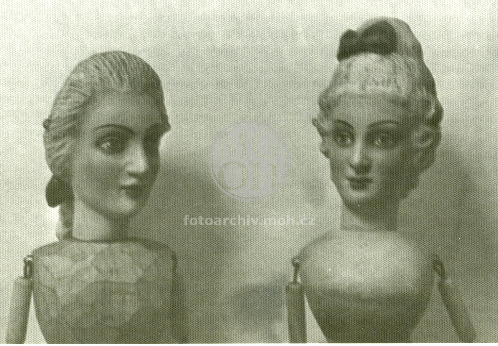 Fotografie - Dřevěné loutky, dílo J. Adámka