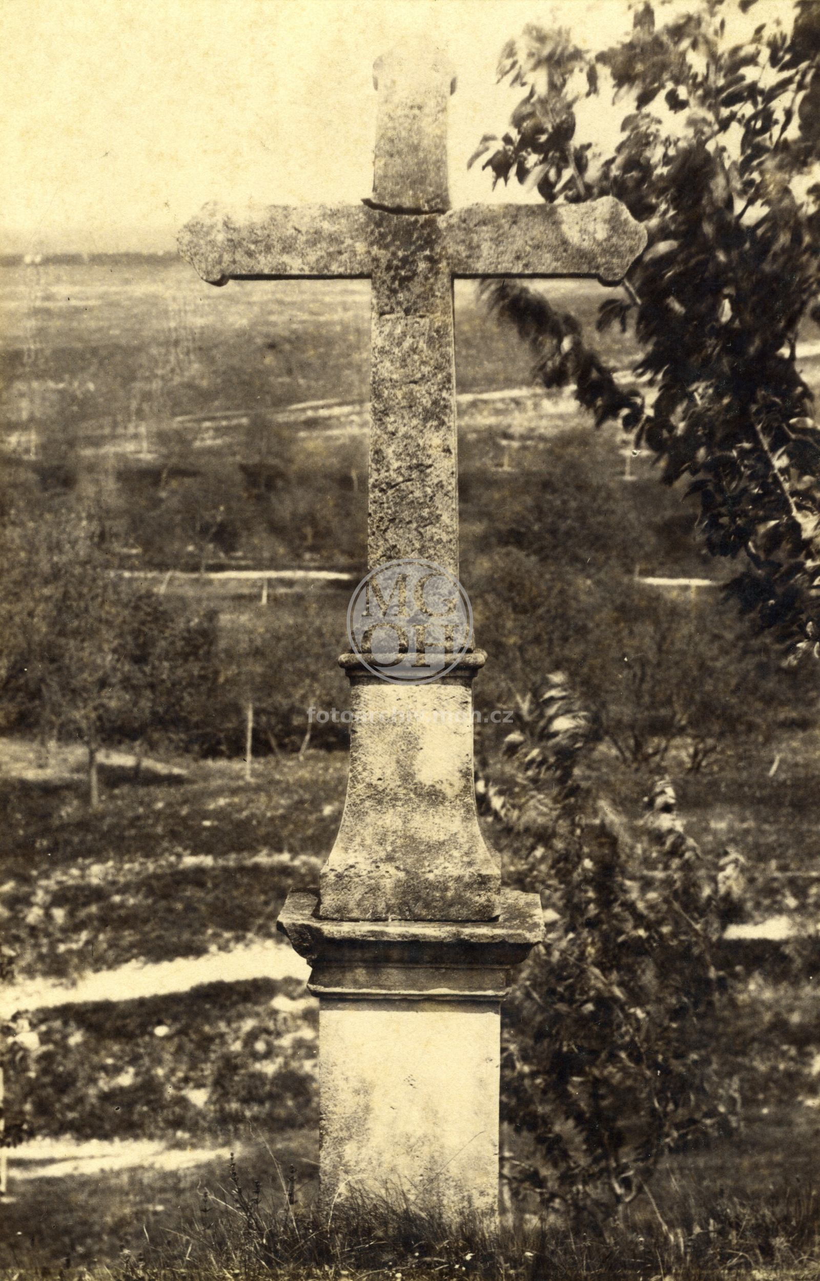 Fotografie - Kříž u Včelného, r. 1773