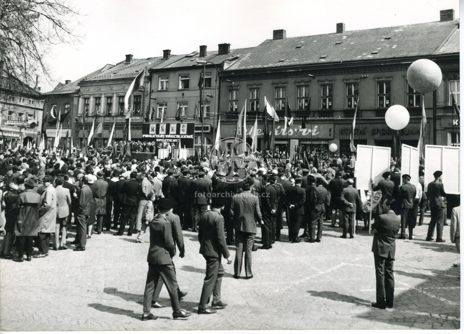 Fotografie - Oslavy 1. máje