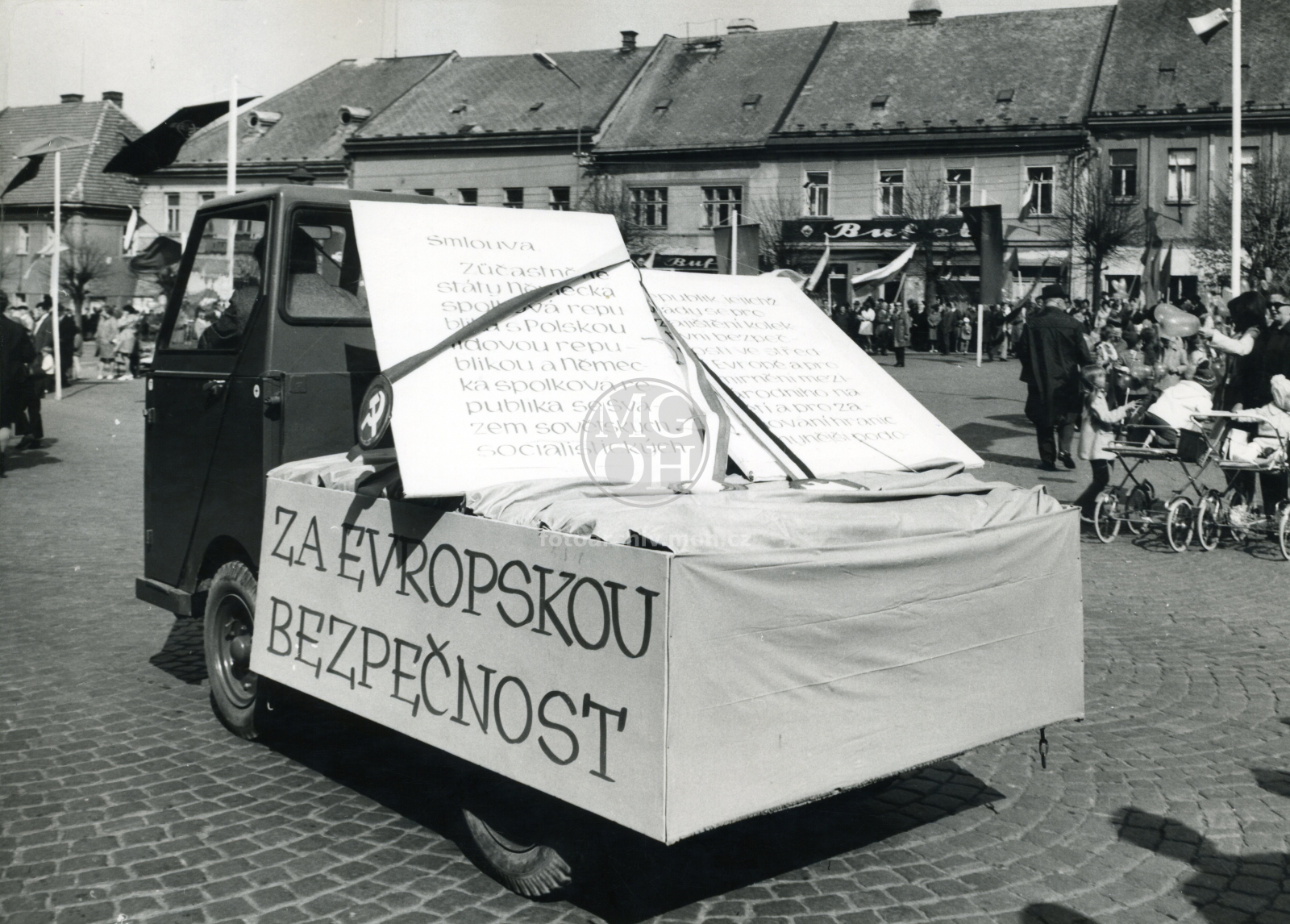 Fotografie - Oslavy 1. máje