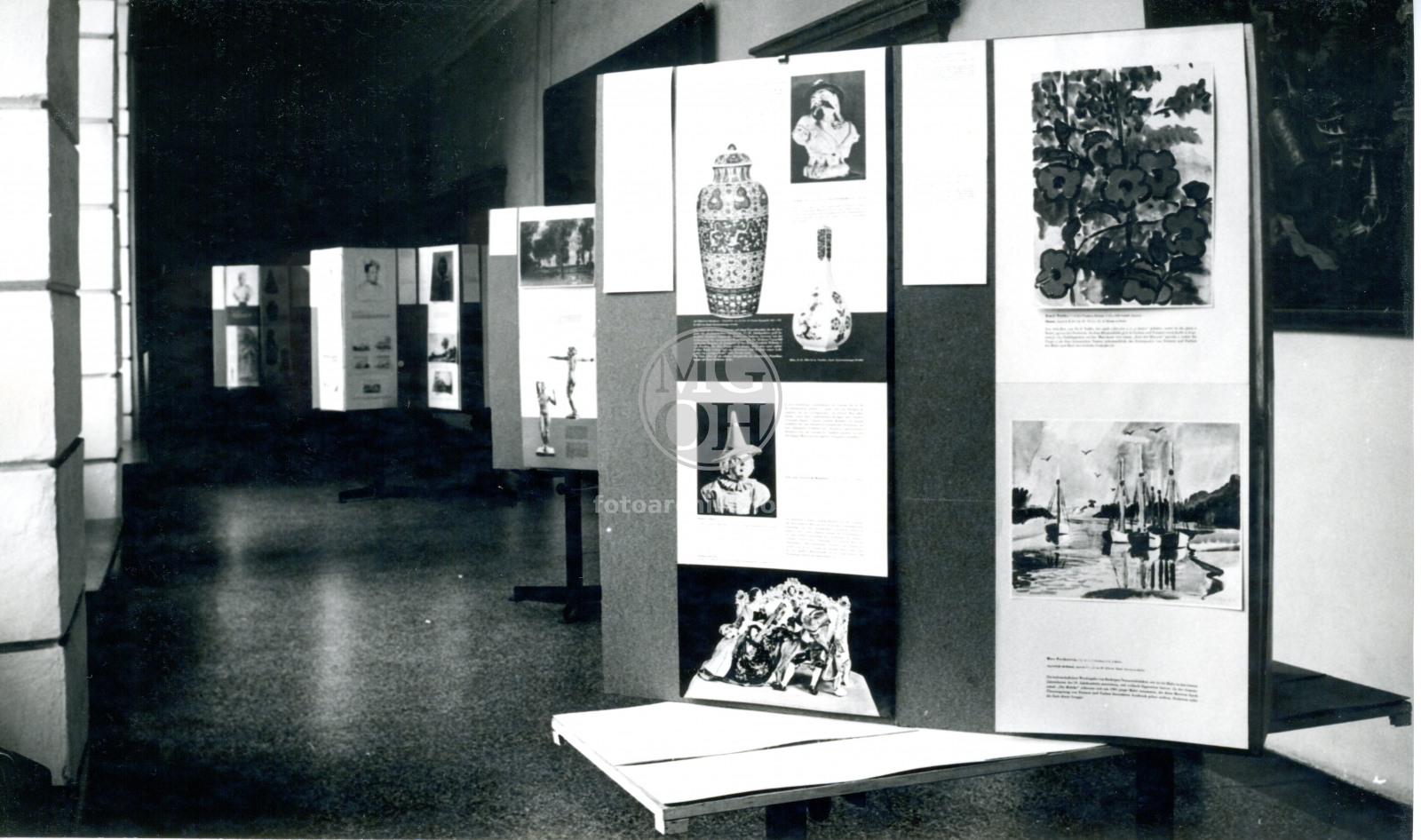 Fotografie - Výstava Umění NDR zachráněné sovětskou armádou