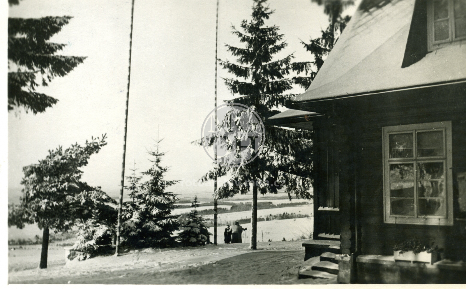 Fotografie - Zimní pohled na Bednářovu chata na Vyhlídce