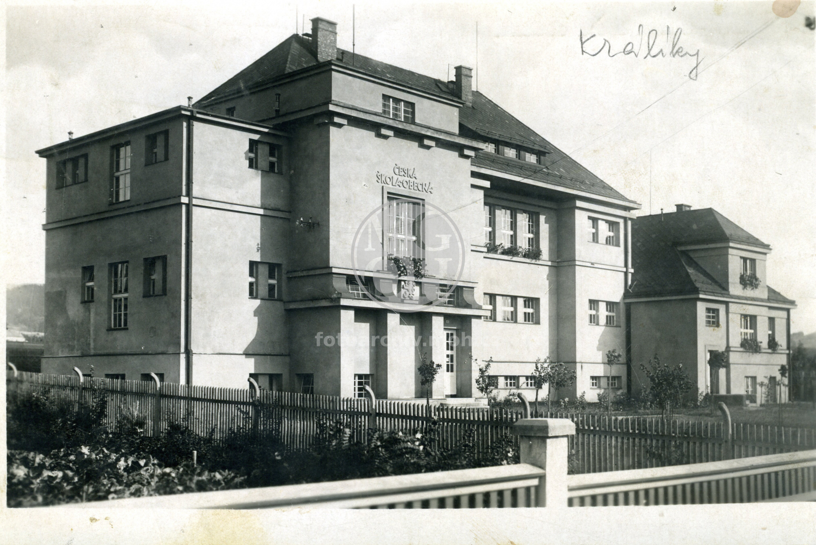 Fotografie - Česká obecná škola