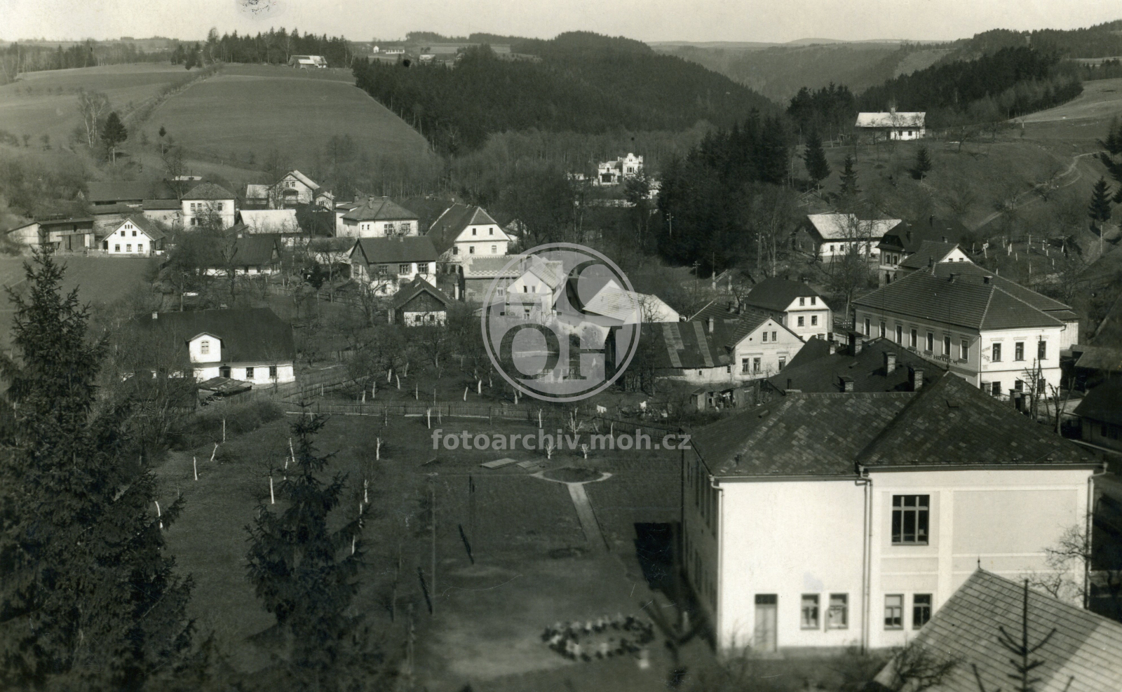 Fotografie - Pohled na obec