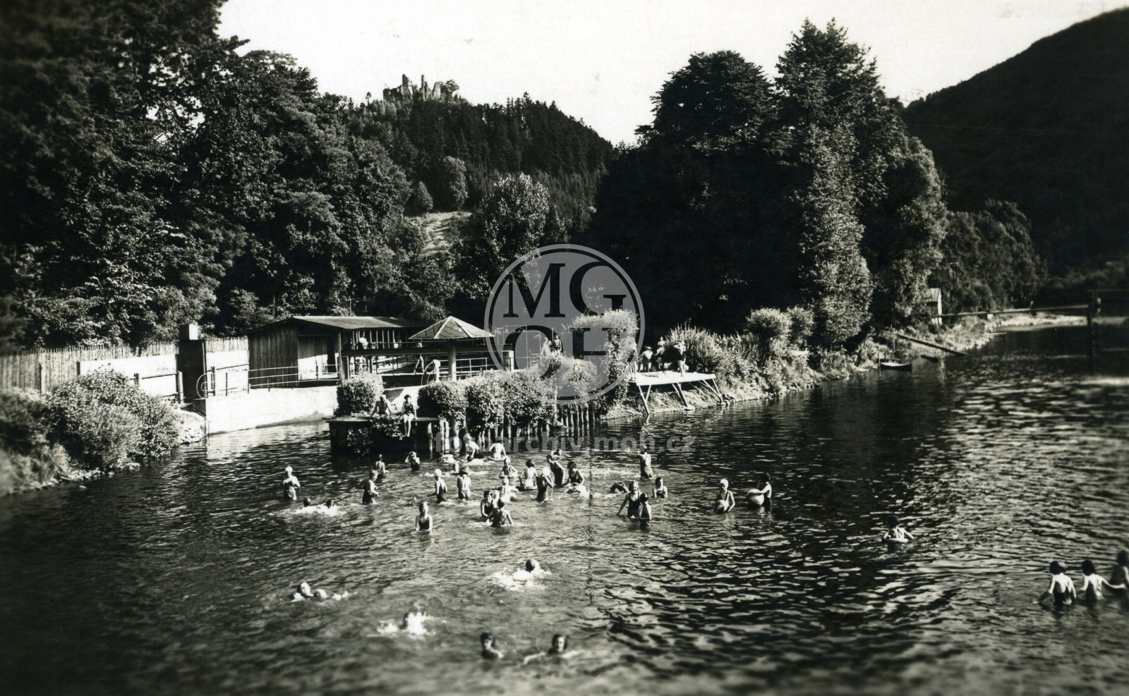 Fotografie - Říční lázně