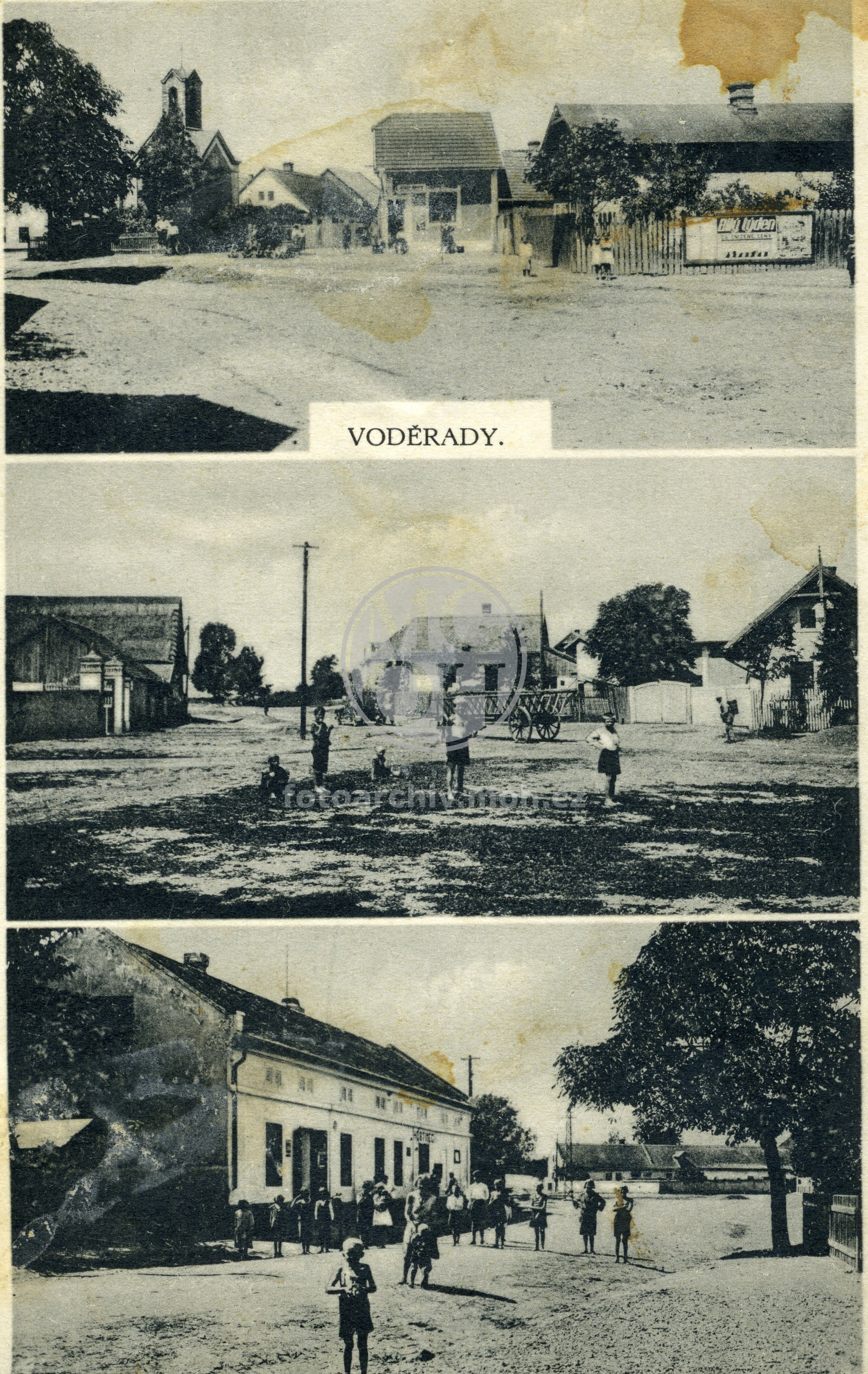 Fotografie - Tři snímky z obce