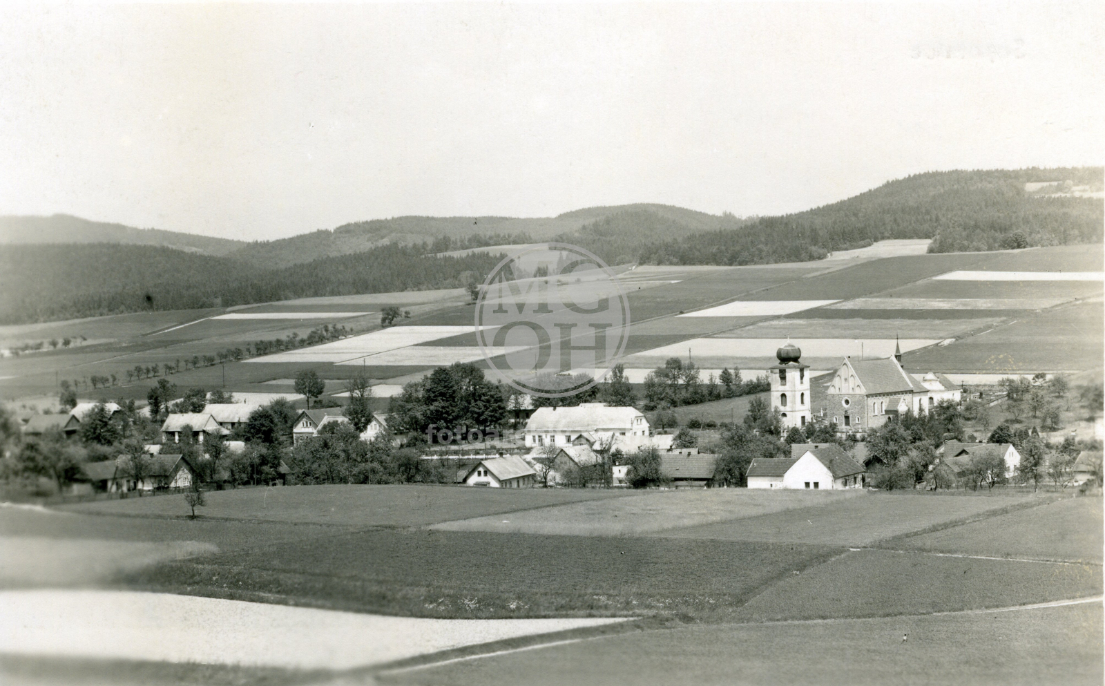 Fotografie - Pohled na obec