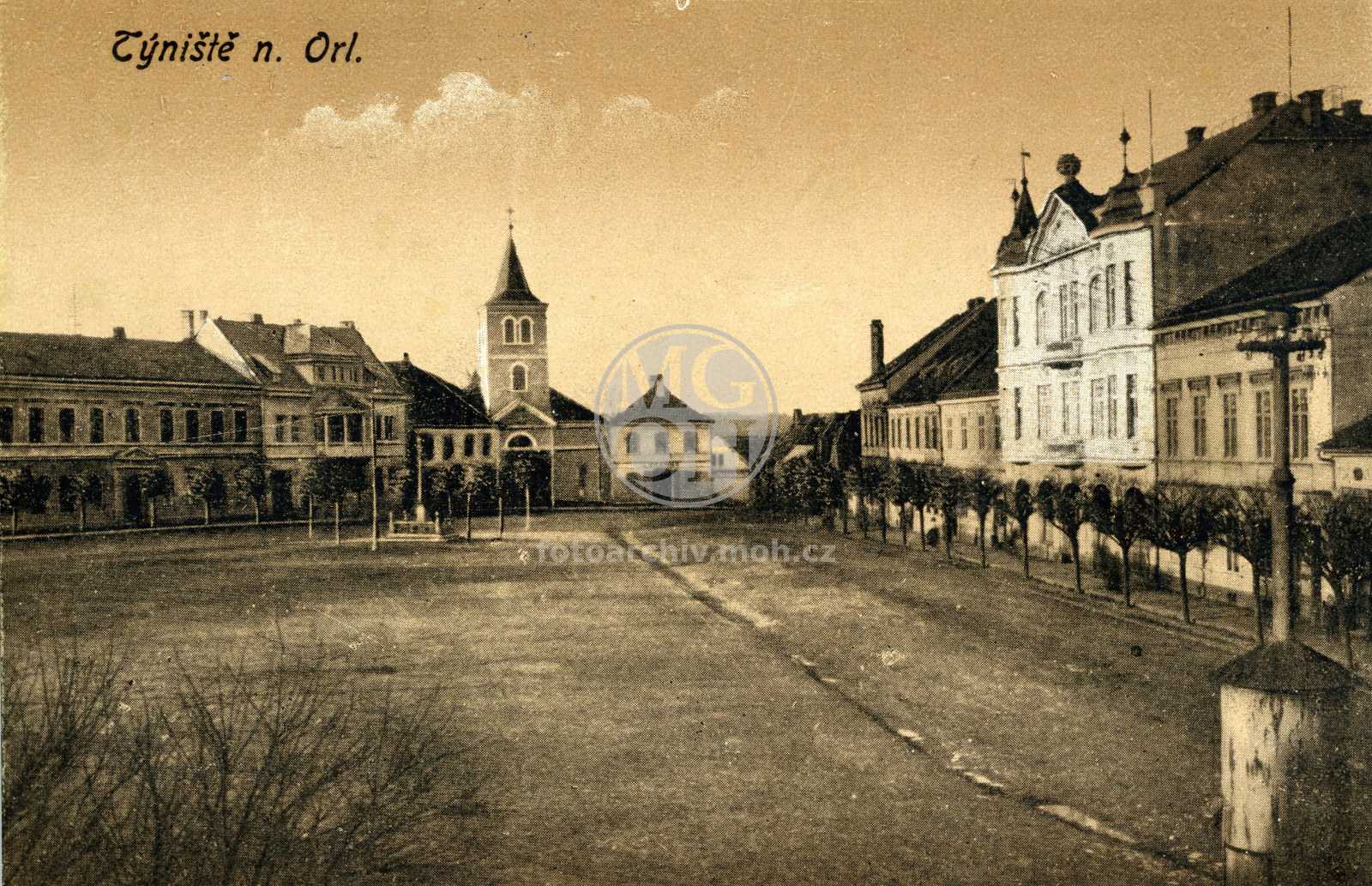 Fotografie - Náměstí (severozápadní část)