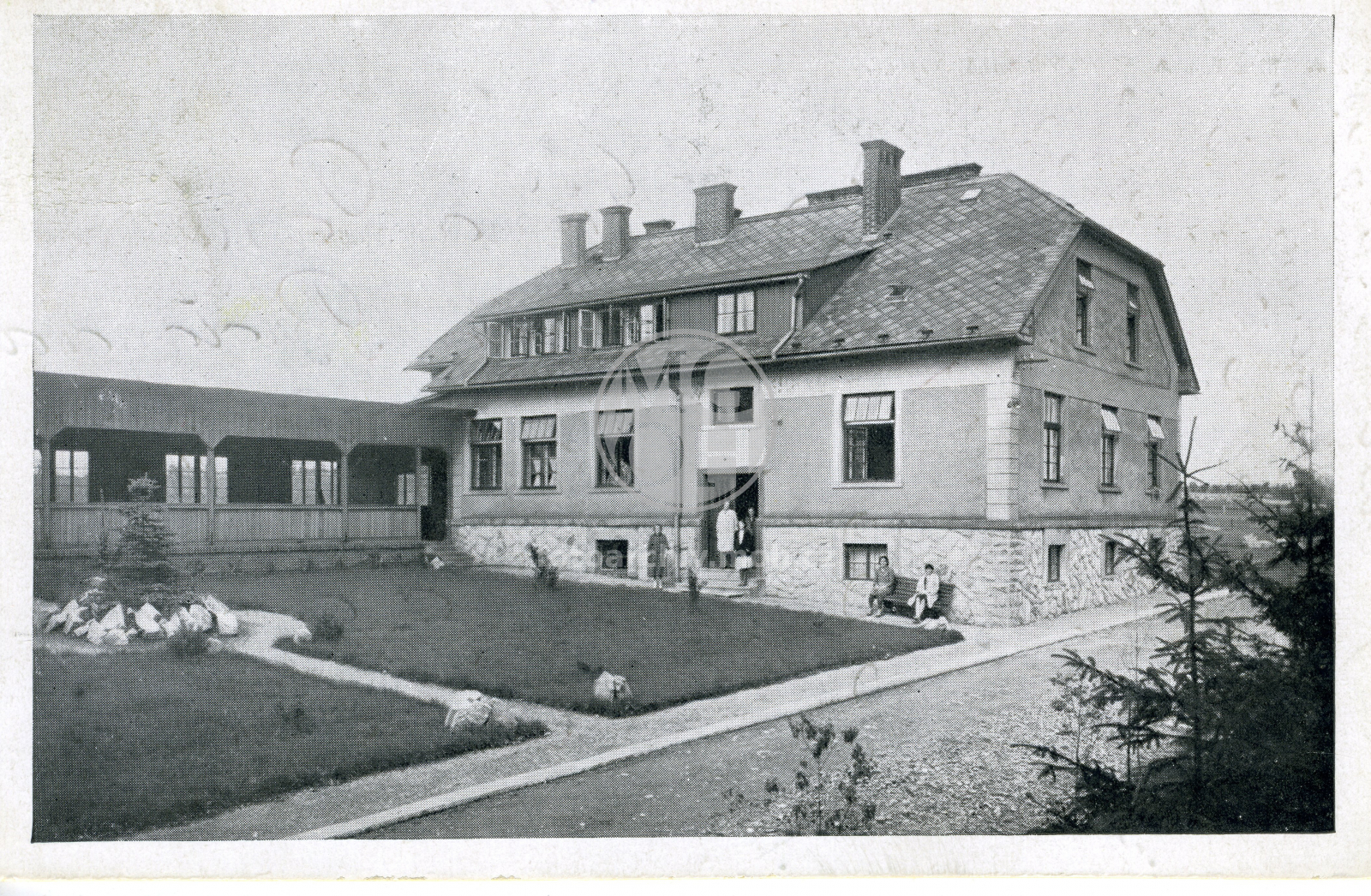 Fotografie - Albertinum
Osoba: Albert Eduard (20.1.1841-25.9.1900), lékař spisovatel, překladatel