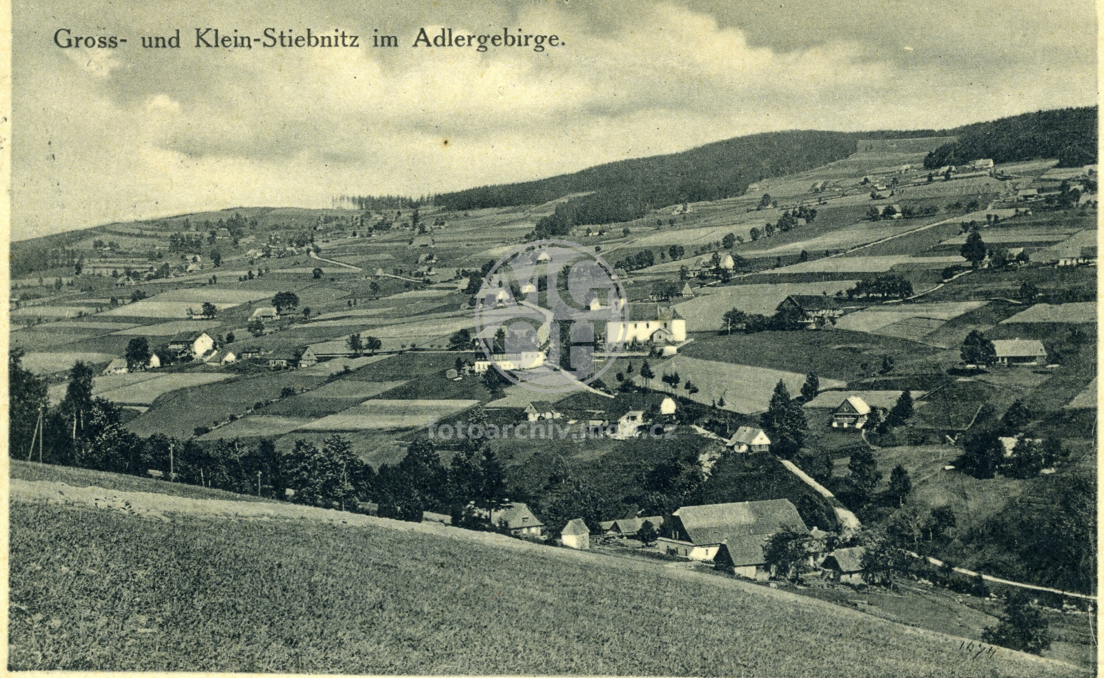 Fotografie - Pohled na Velkou a Malou Zdobnice v Orlických horách