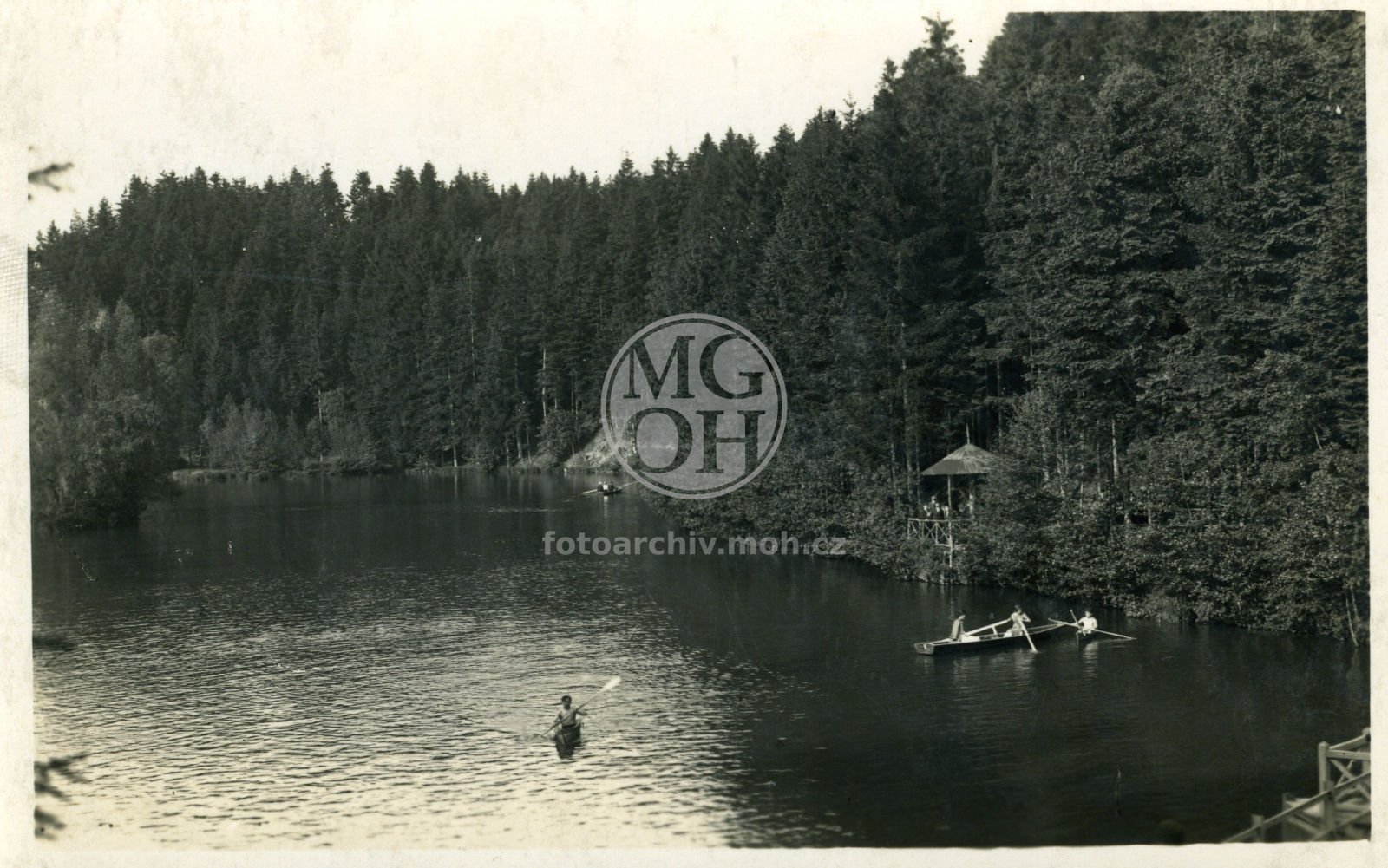 Fotografie - Ivanské jezero
