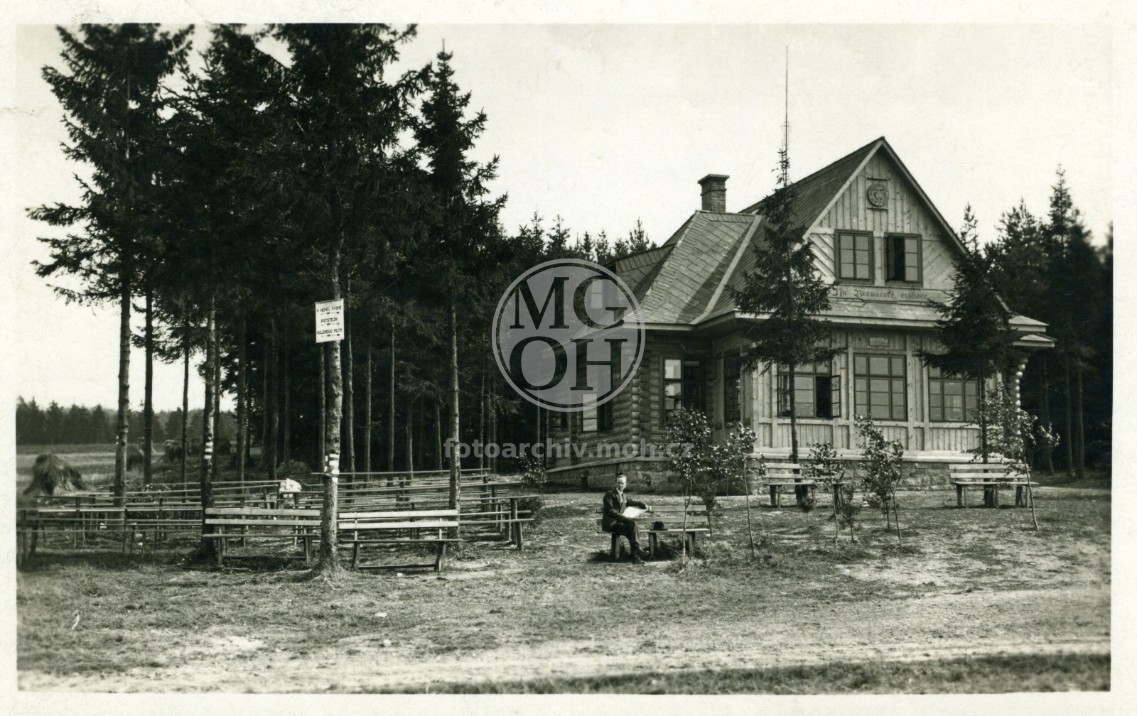 Fotografie - Bednářova turistická chata na Vyhlídce